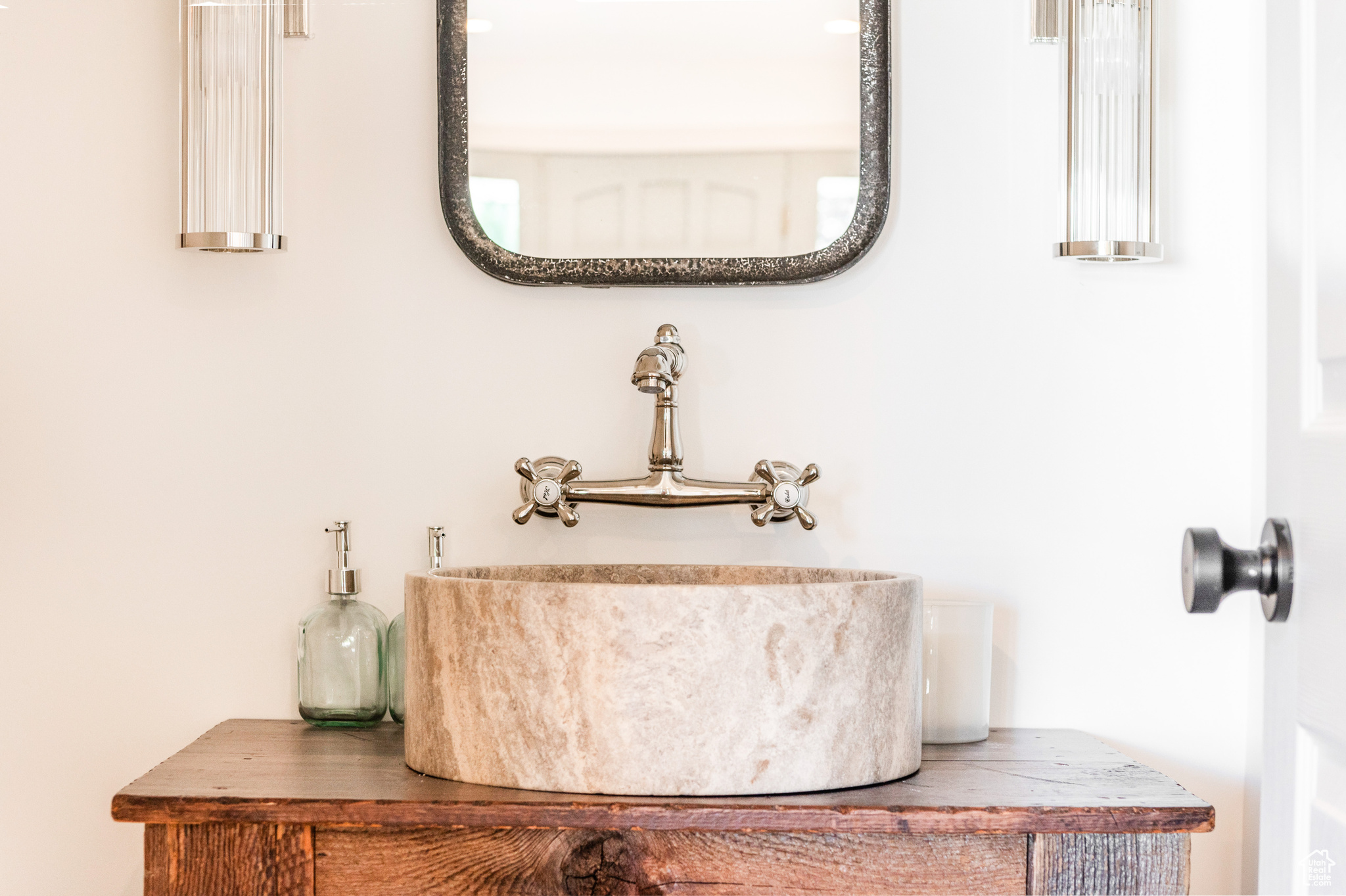 Bathroom featuring sink