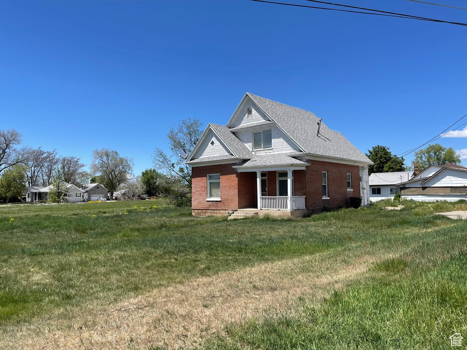 1218 N HARRISVILLE W, Farr West, Utah 84404, ,Commercial Sale,For sale,HARRISVILLE,2020999