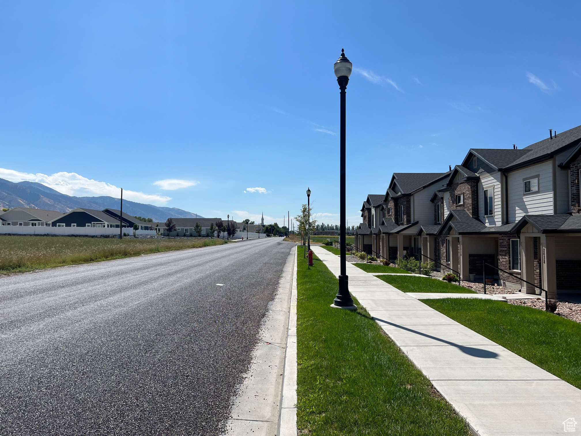 2046 N 380 E, North Logan, Utah 84341, 3 Bedrooms Bedrooms, 9 Rooms Rooms,2 BathroomsBathrooms,Residential,For sale,380,2021137