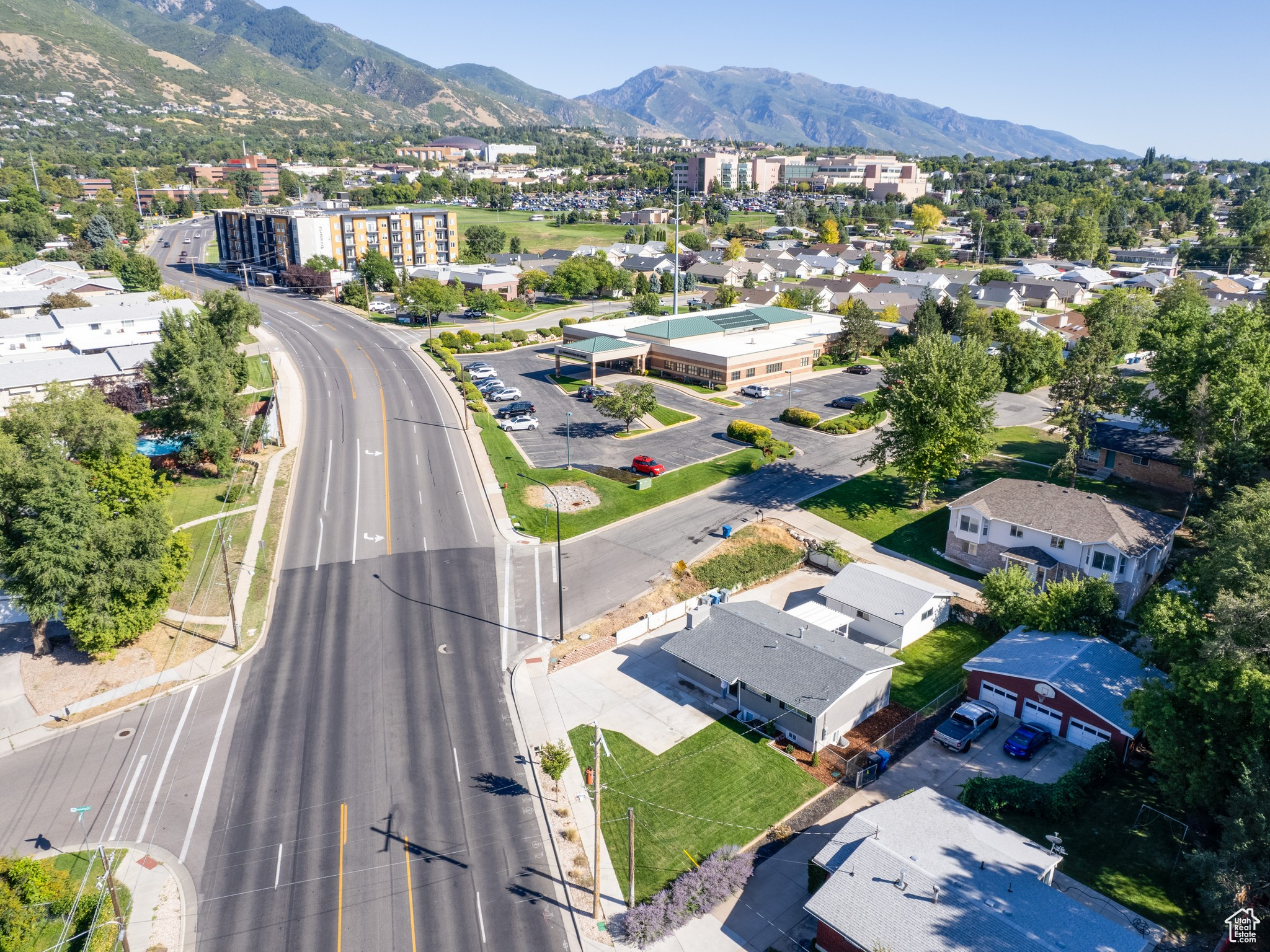 825 E 40TH, South Ogden, Utah 84403, 6 Bedrooms Bedrooms, ,Residential,For sale,40TH,2021364