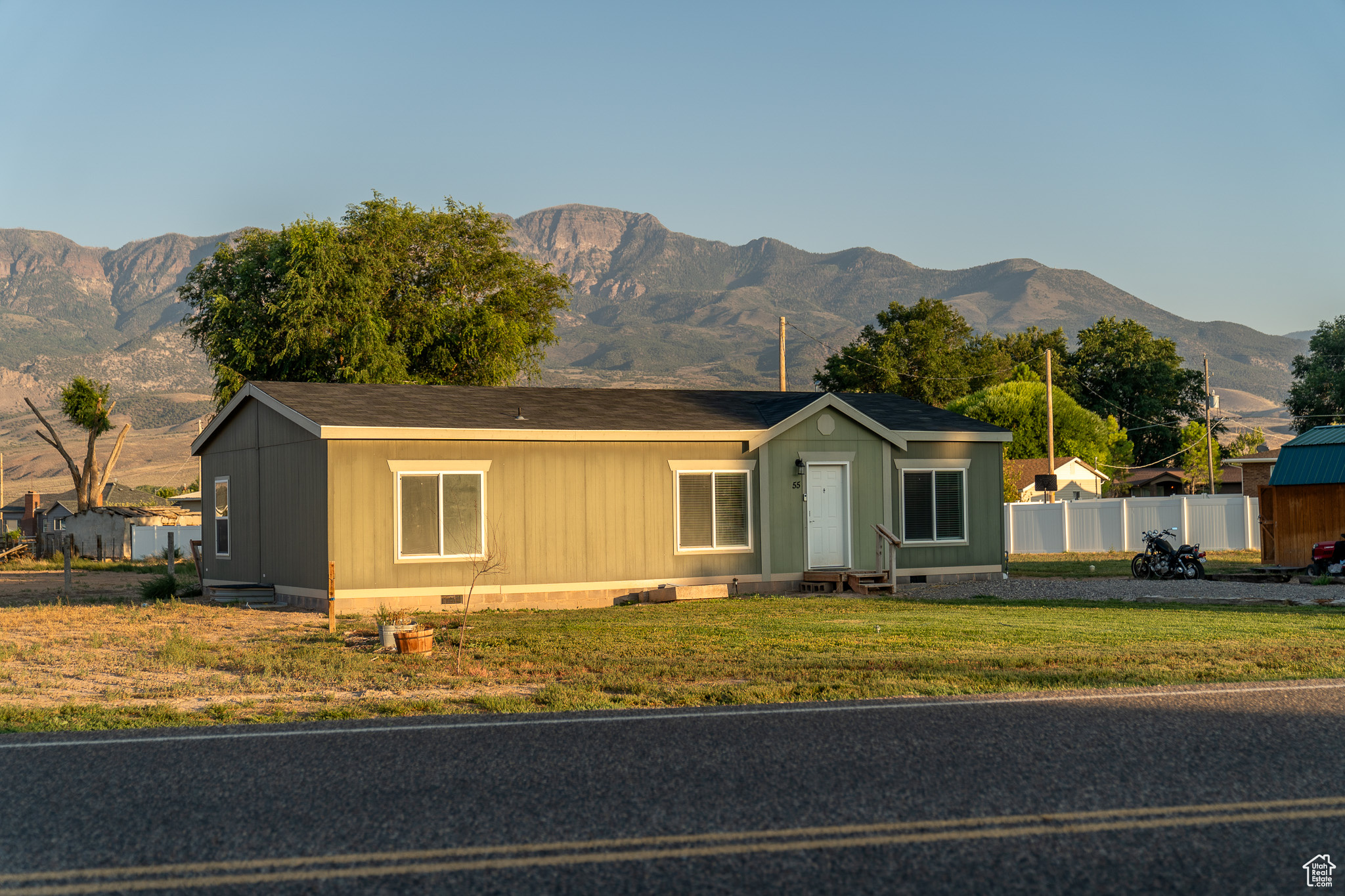 55 S CENTRAL, Central Valley, Utah 84754, 3 Bedrooms Bedrooms, 9 Rooms Rooms,2 BathroomsBathrooms,Residential,For sale,CENTRAL,2022162