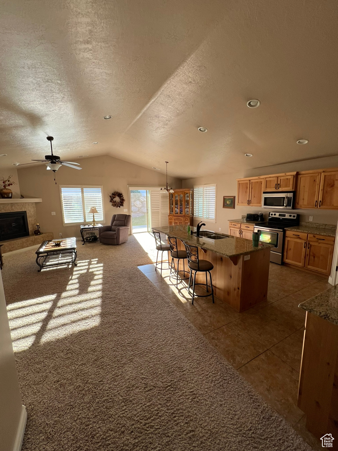 5474 S 600 W, Riverdale, Utah 84405, 2 Bedrooms Bedrooms, 8 Rooms Rooms,2 BathroomsBathrooms,Residential,For sale,600,2022206