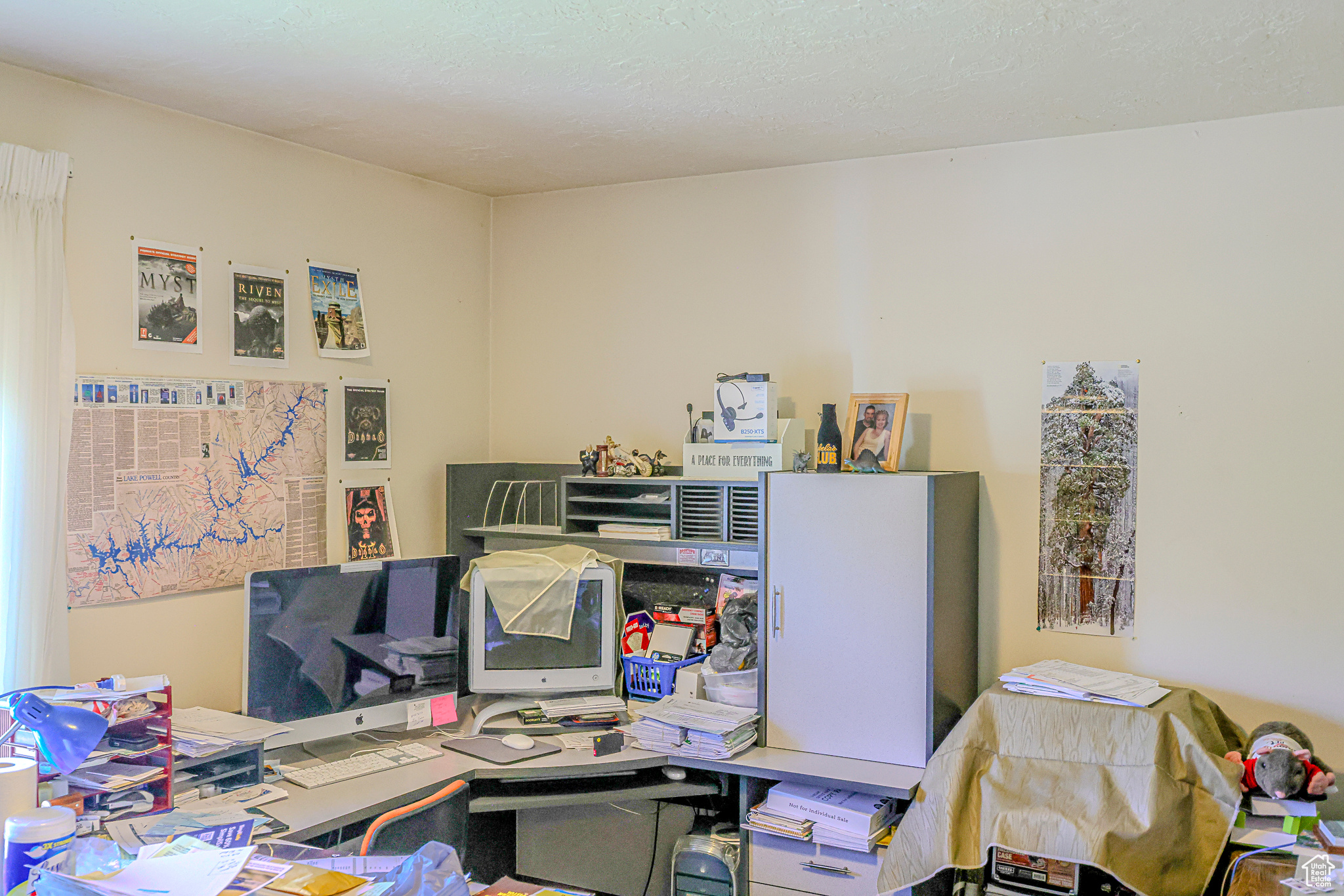 Office area with a textured ceiling