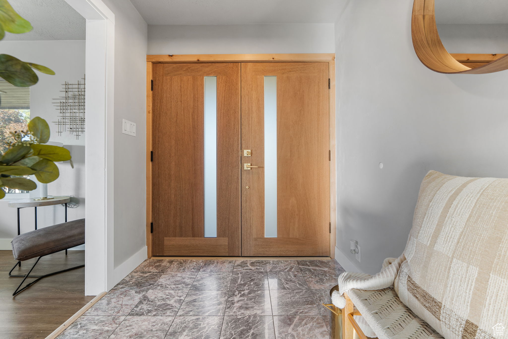 Solid oak double-entry front doors