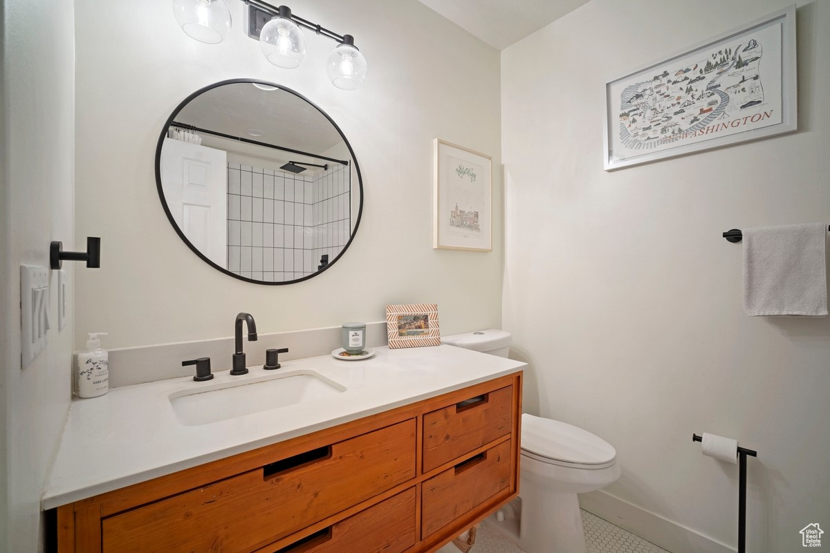 Newly Remodeled Guest Bathroom