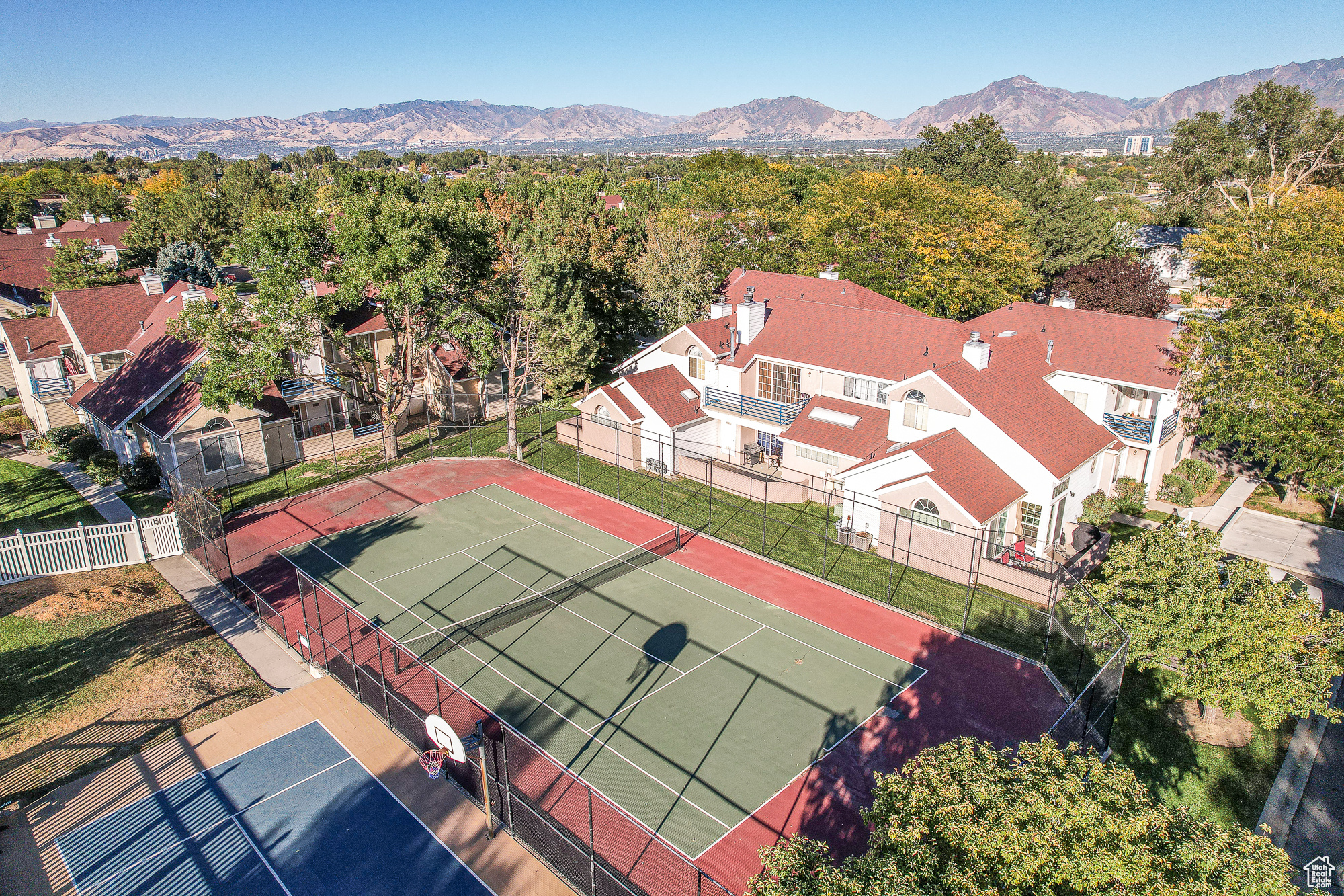 Tennis court