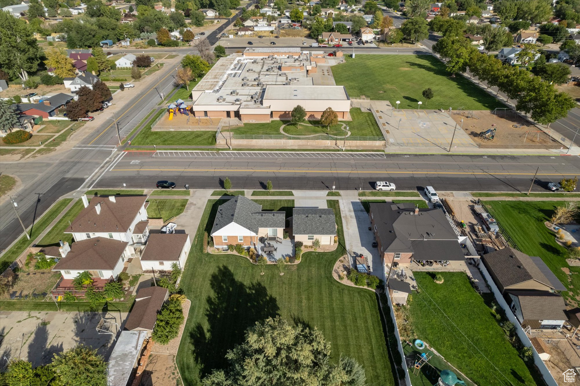 Birds eye view of property