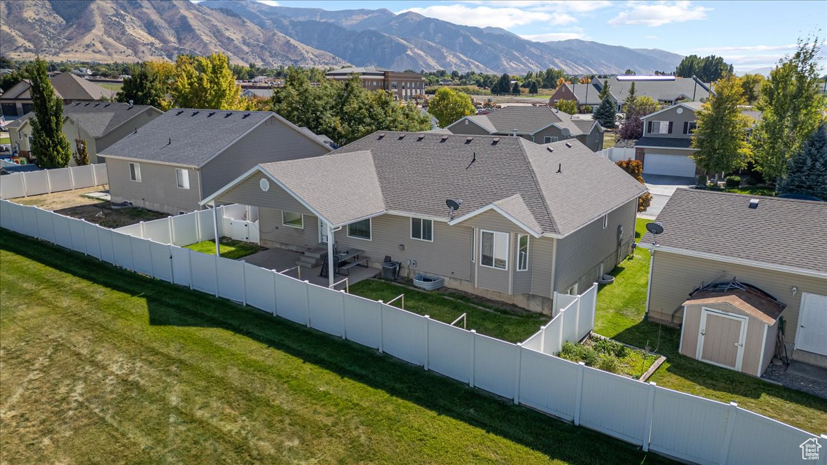 473 E 2600 N, North Logan, Utah 84341, 6 Bedrooms Bedrooms, 16 Rooms Rooms,3 BathroomsBathrooms,Residential,For sale,2600,2026511