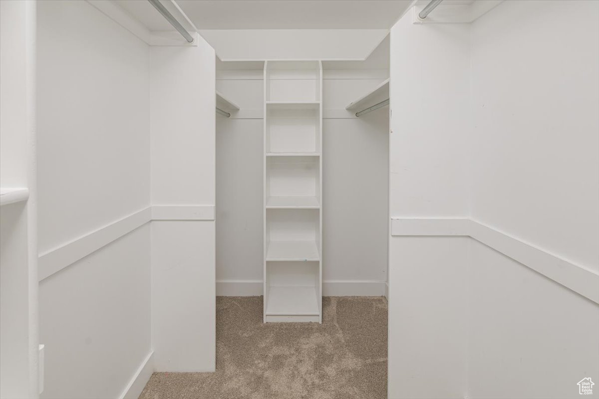 Primary Walk in Closet