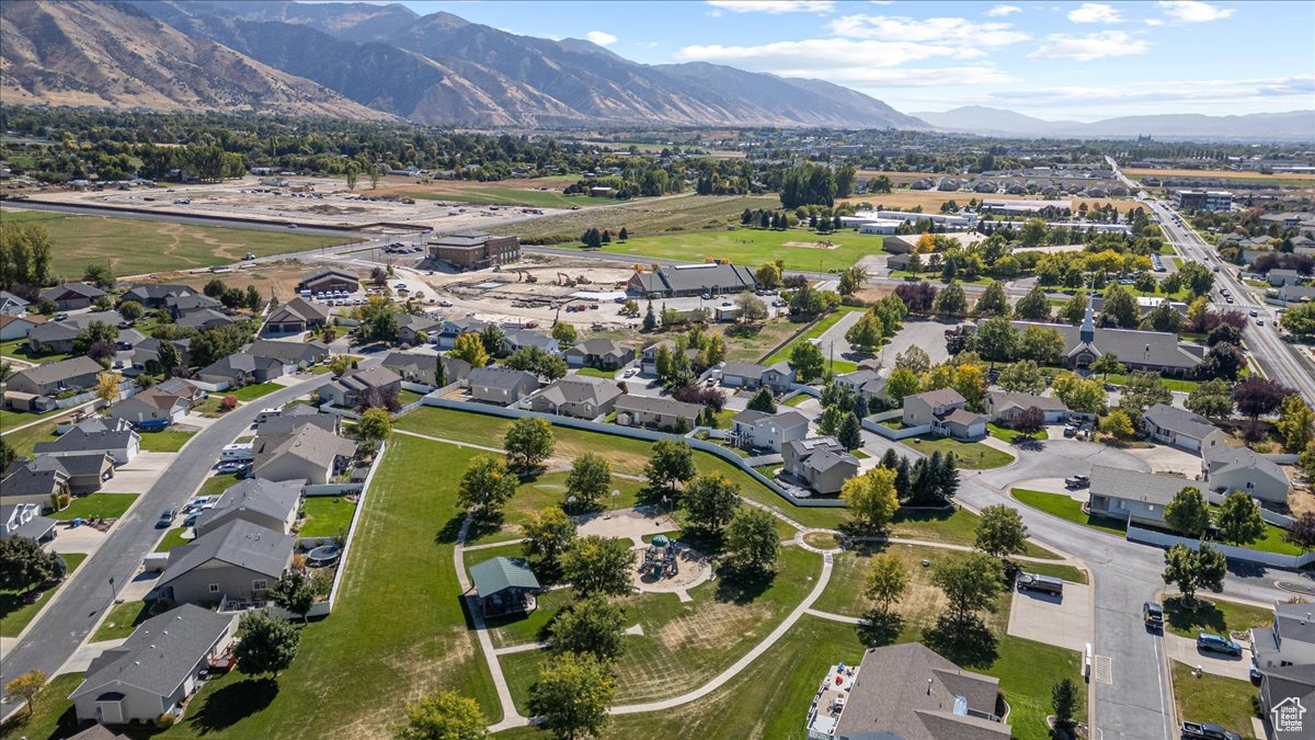 473 E 2600 N, North Logan, Utah 84341, 6 Bedrooms Bedrooms, 16 Rooms Rooms,3 BathroomsBathrooms,Residential,For sale,2600,2026511