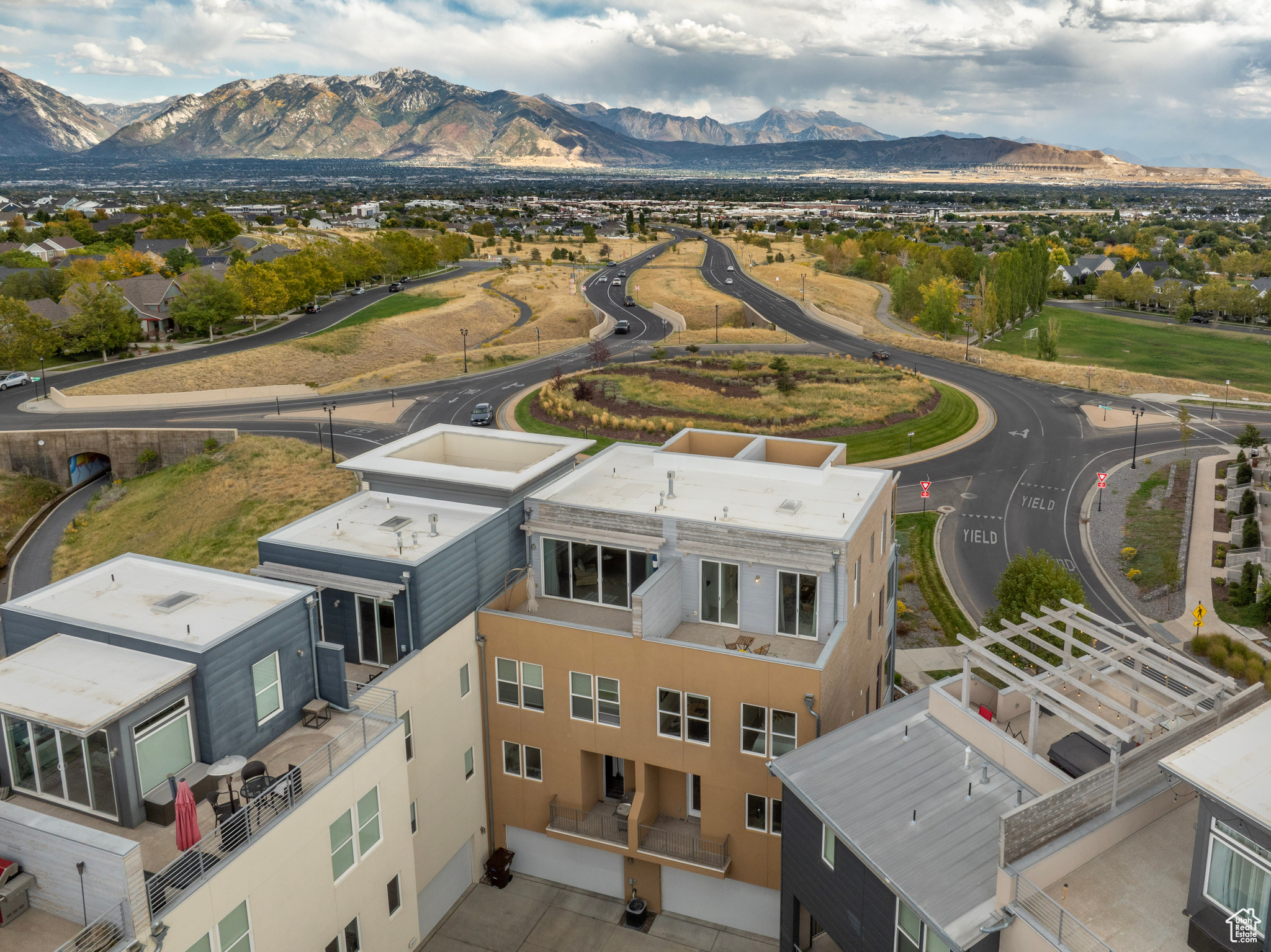 This is a special area of Daybreak that welcomes those traveling up the hill from the District into this community that set the trend for elevated living in Utah.