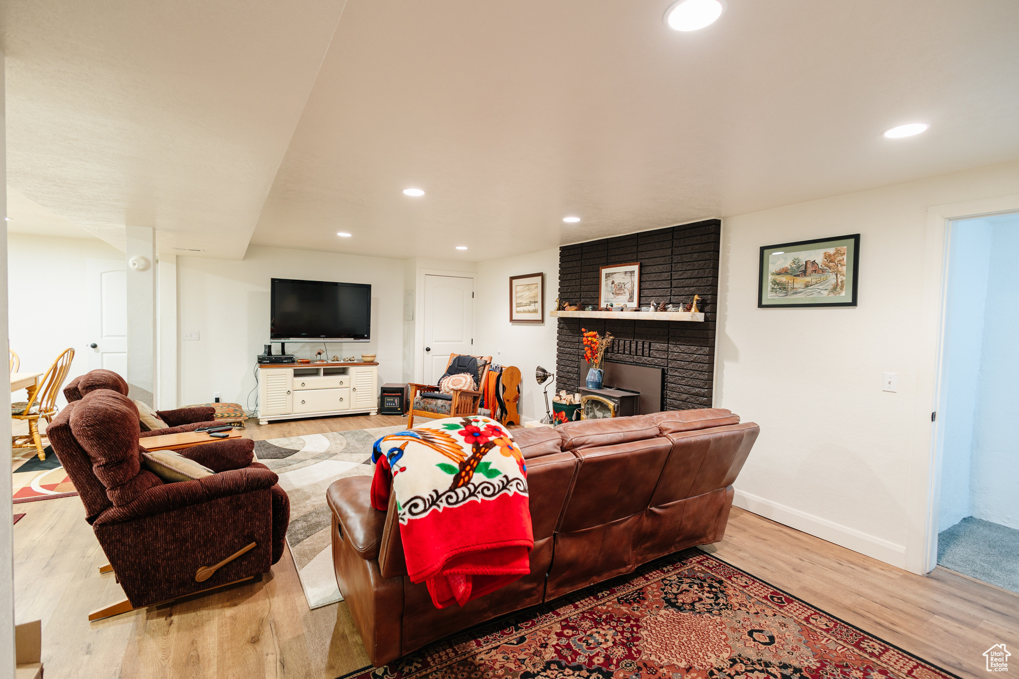 65 W 0500 S Ferron UT 84523 625,000