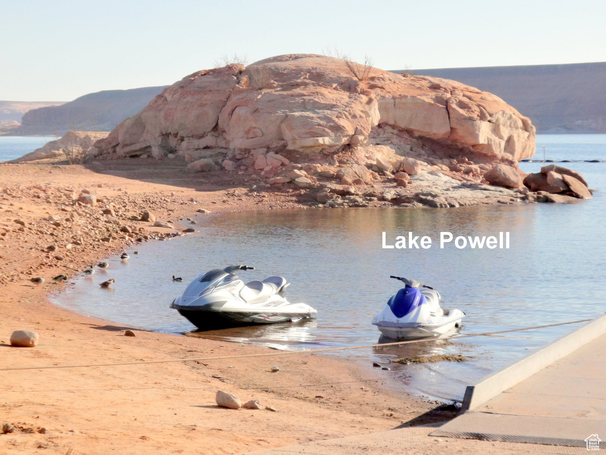 Just 2-hrs. from Bull Frog / Lake Powell.