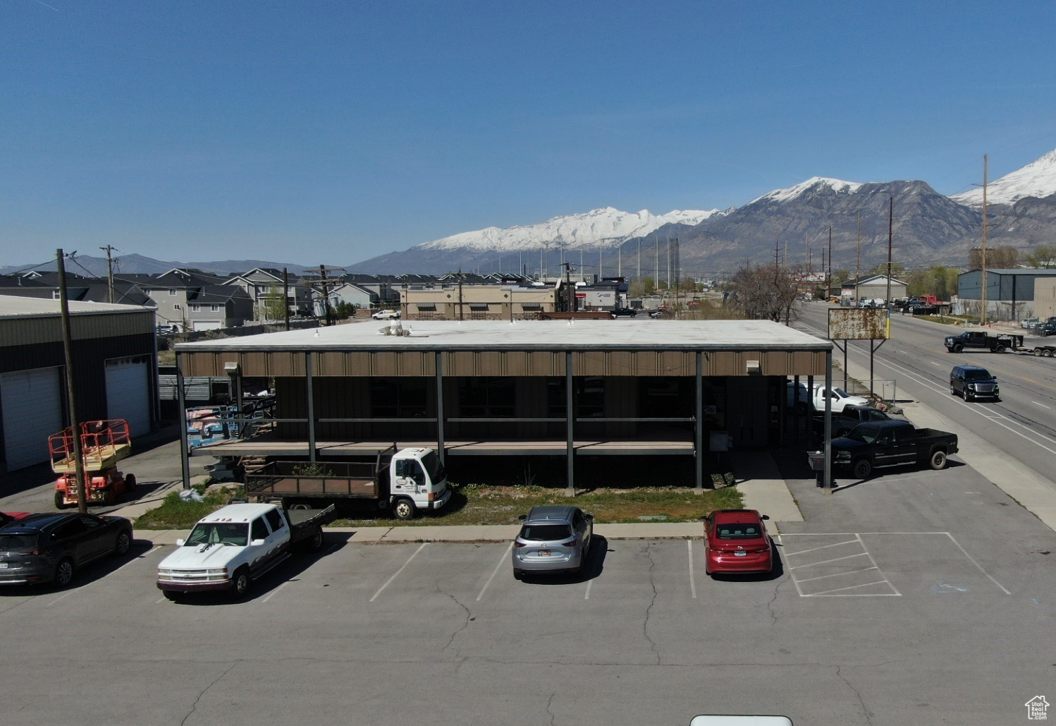 115 N GENEVA, Orem, Utah 84059, ,Commercial Lease,For sale,GENEVA,2028656