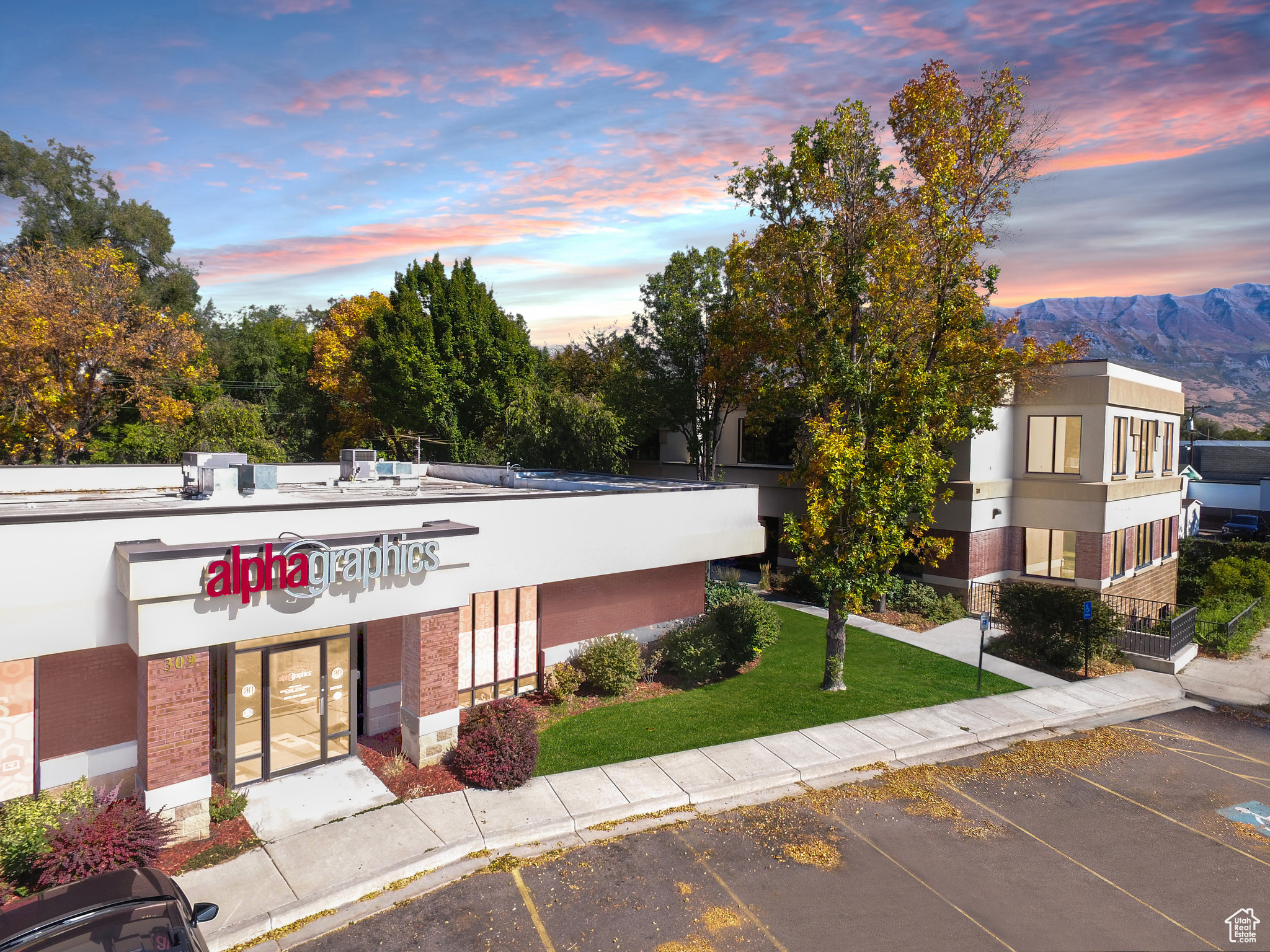 309 E STATE, American Fork, Utah 84003, ,Commercial Sale,For sale,STATE,2028672