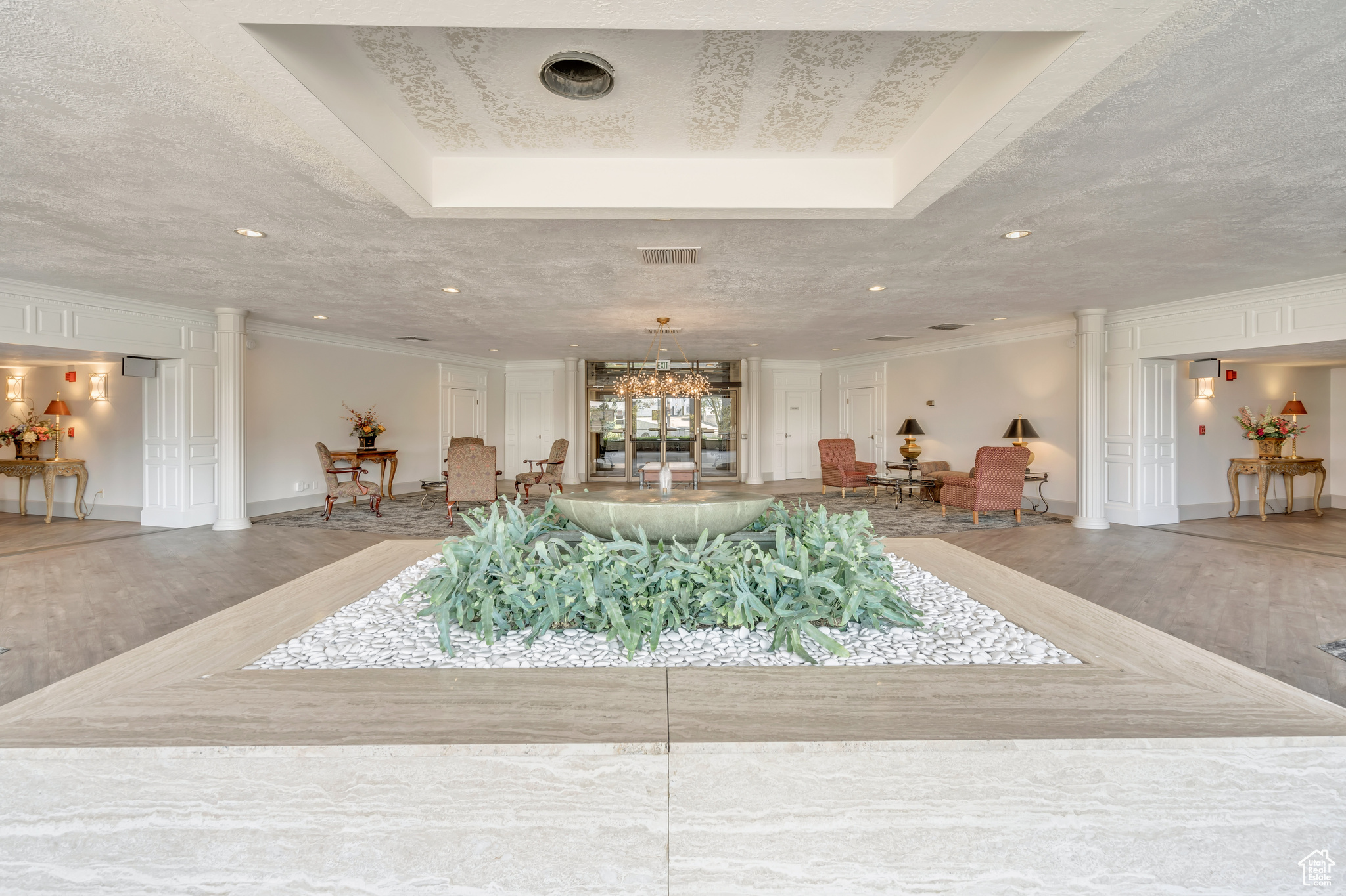 241 N Vine St Salt Lake City UT 84103 2,900