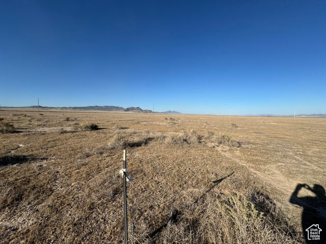 View of nature featuring a rural view