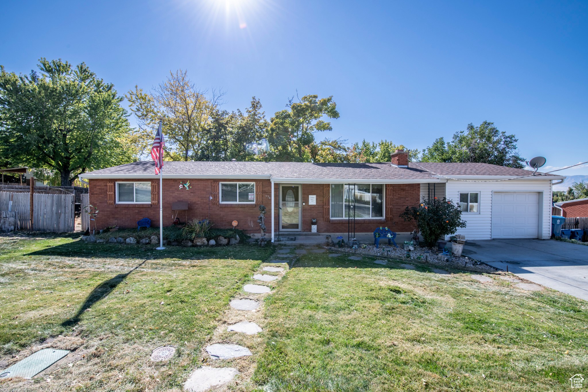 576 E 1100 N, Pleasant Grove, Utah 84062, 3 Bedrooms Bedrooms, 10 Rooms Rooms,Residential,For sale,1100,2029680