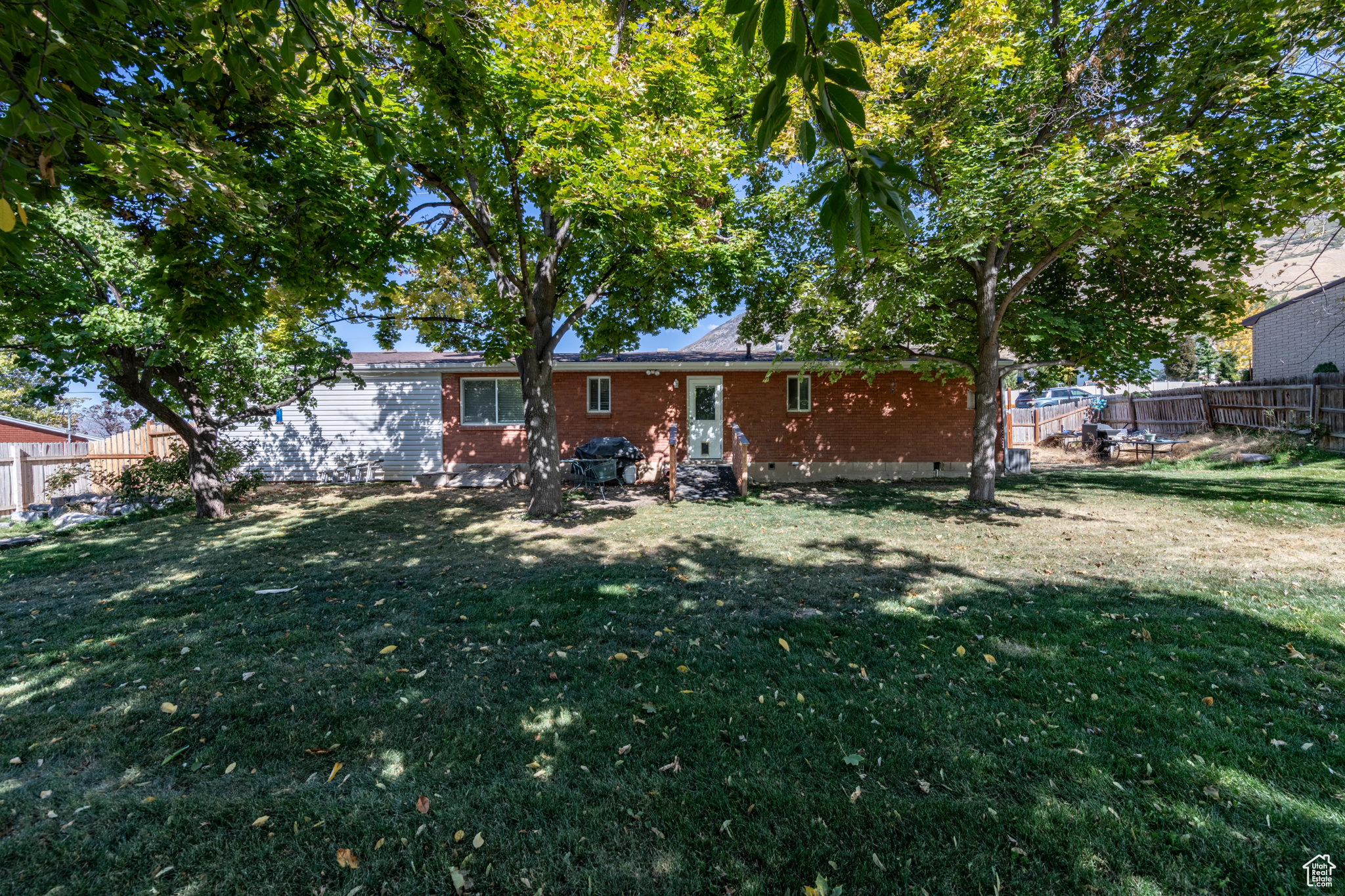 576 E 1100 N, Pleasant Grove, Utah 84062, 3 Bedrooms Bedrooms, 10 Rooms Rooms,Residential,For sale,1100,2029680