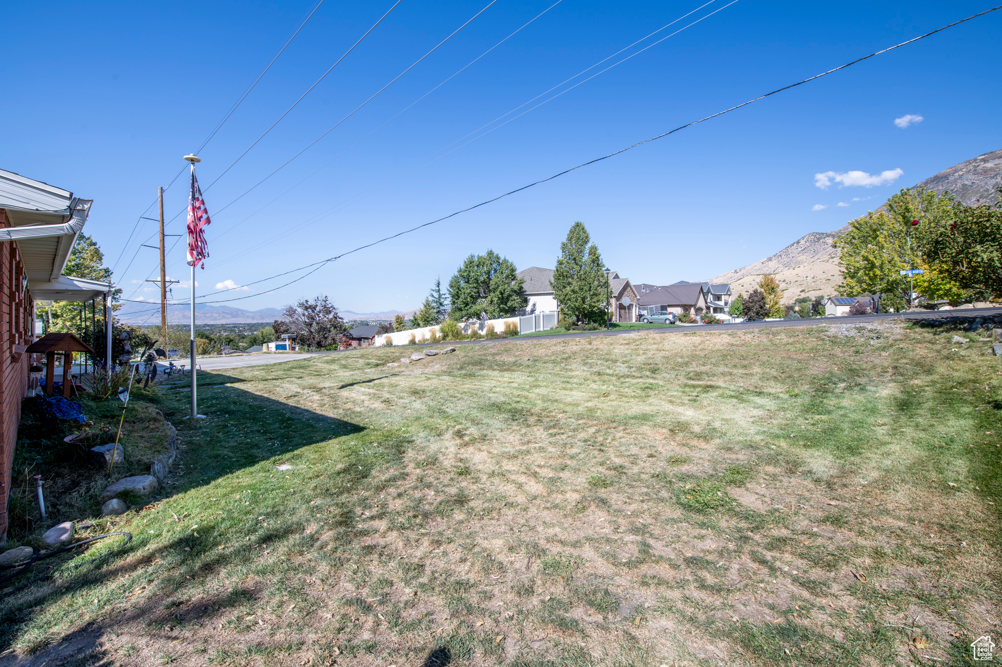 576 E 1100 N, Pleasant Grove, Utah 84062, 3 Bedrooms Bedrooms, 10 Rooms Rooms,Residential,For sale,1100,2029680