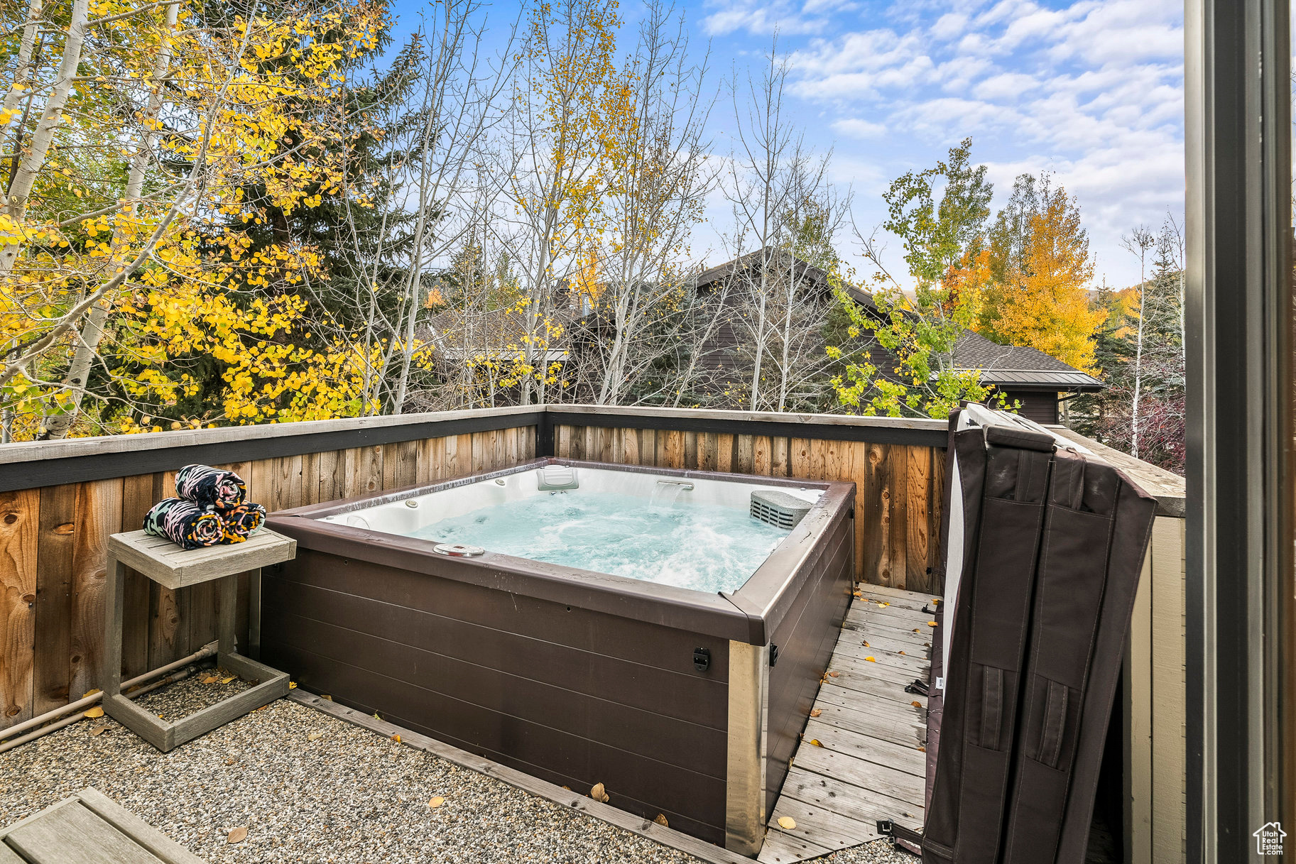 2060 SOLAMERE, Park City, Utah 84060, 4 Bedrooms Bedrooms, 15 Rooms Rooms,1 BathroomBathrooms,Residential,For sale,SOLAMERE,2030001