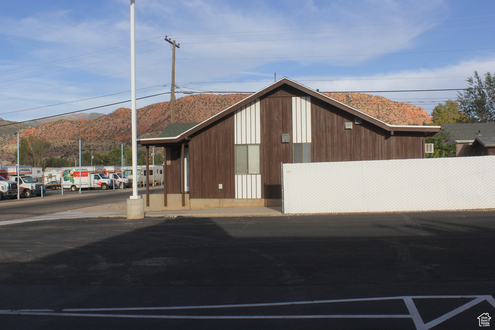 46 E COLLEGE, Cedar City, Utah 84720, ,Commercial Sale,For sale,COLLEGE,2030002