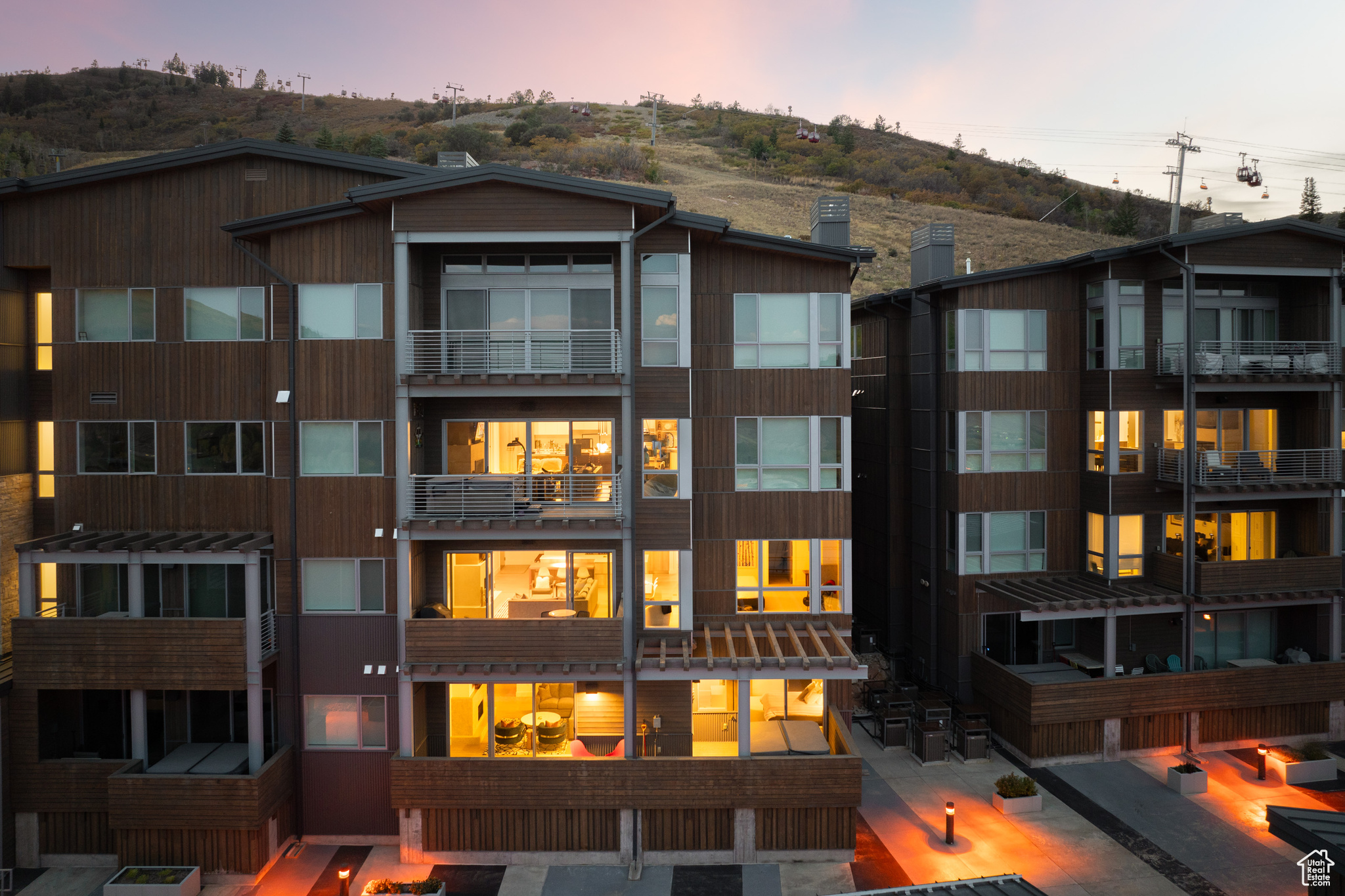 2752 W HIGH MOUNTAIN #208, Park City, Utah 84098, 4 Bedrooms Bedrooms, 16 Rooms Rooms,2 BathroomsBathrooms,Residential,For sale,HIGH MOUNTAIN,2030026