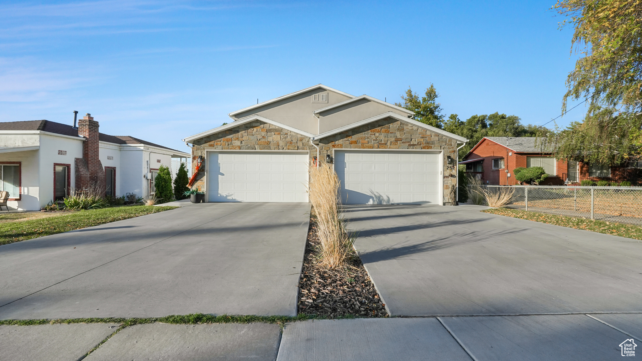 252 E 5000 S, Washington Terrace, Utah 84405, 3 Bedrooms Bedrooms, 7 Rooms Rooms,2 BathroomsBathrooms,Residential,For sale,5000,2030030