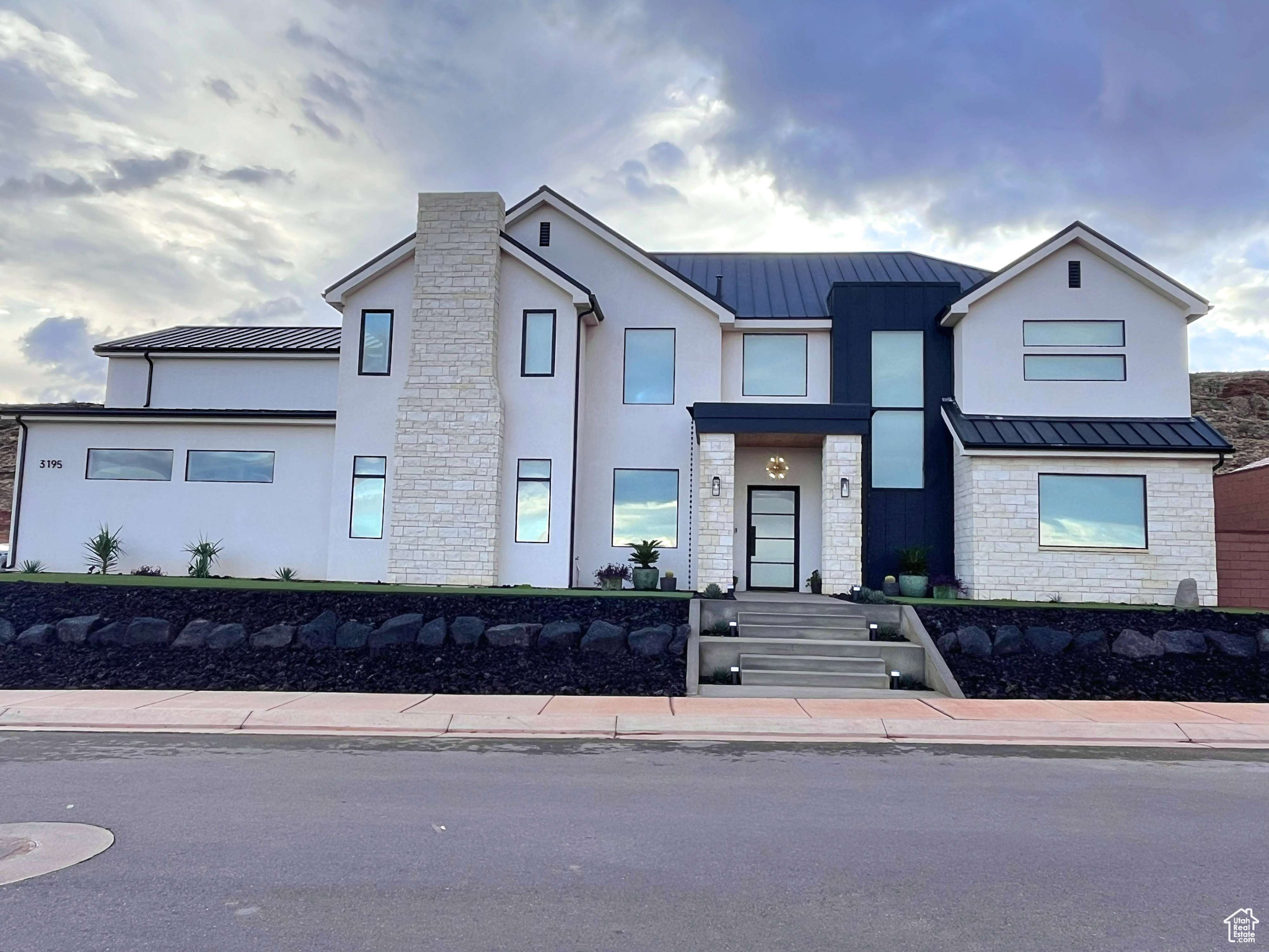 3195 S Tallow Tree Dr St. UT 84790 1,650,000