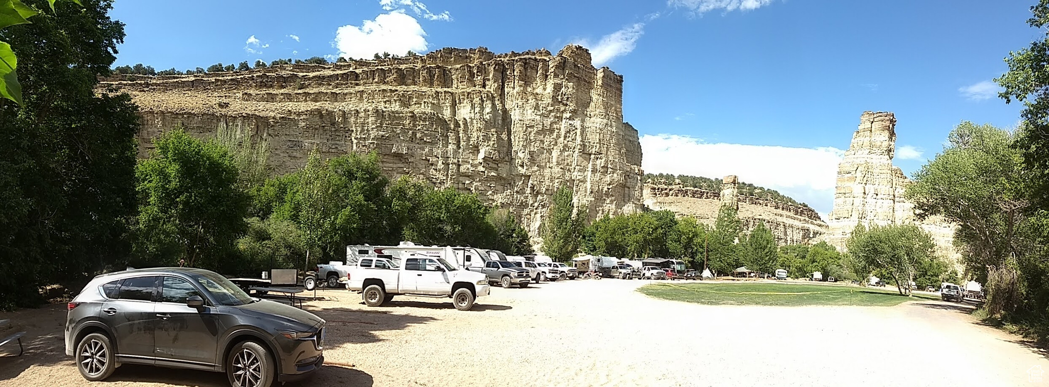 View of surrounding community