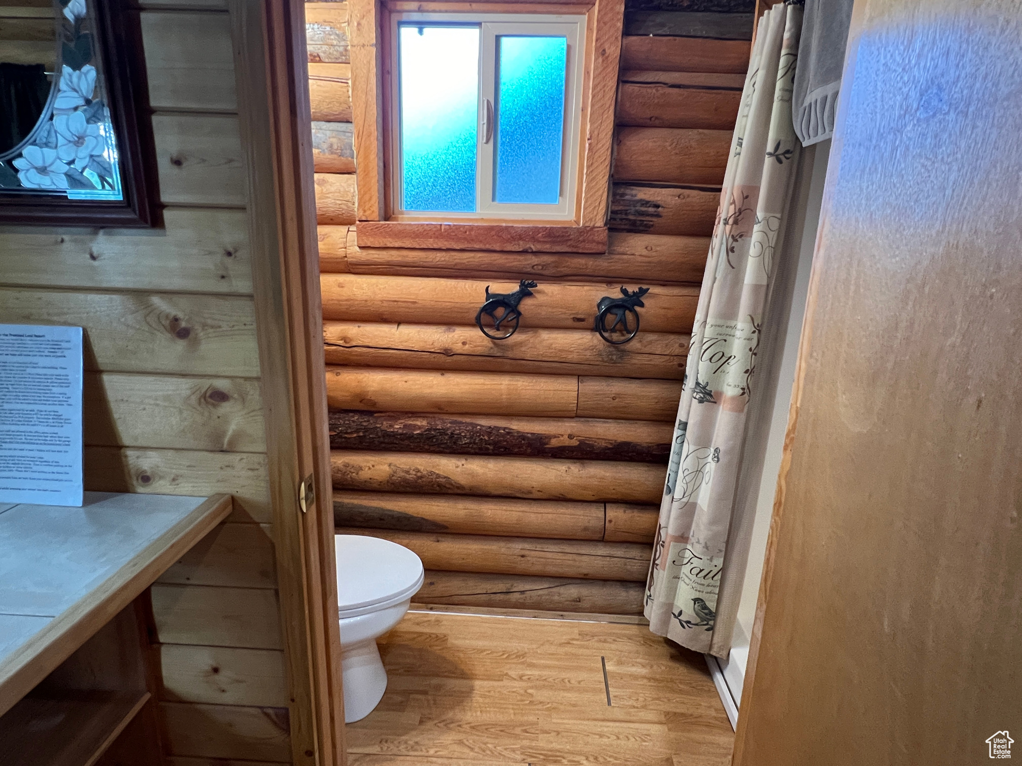 Cabin Bathroom area