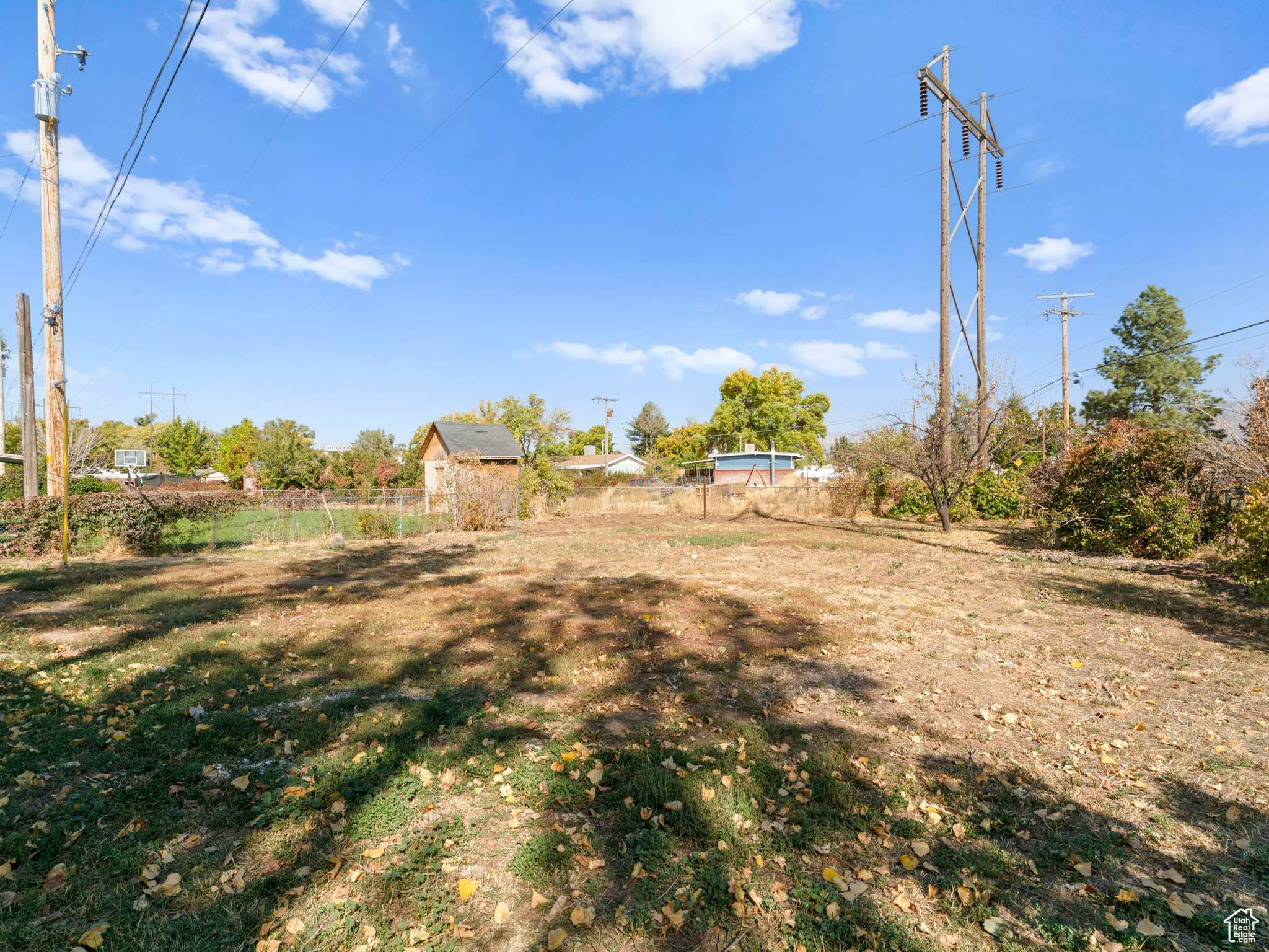 1154 W 5100 S, Riverdale, Utah 84405, 5 Bedrooms Bedrooms, 13 Rooms Rooms,1 BathroomBathrooms,Residential,For sale,5100,2030190