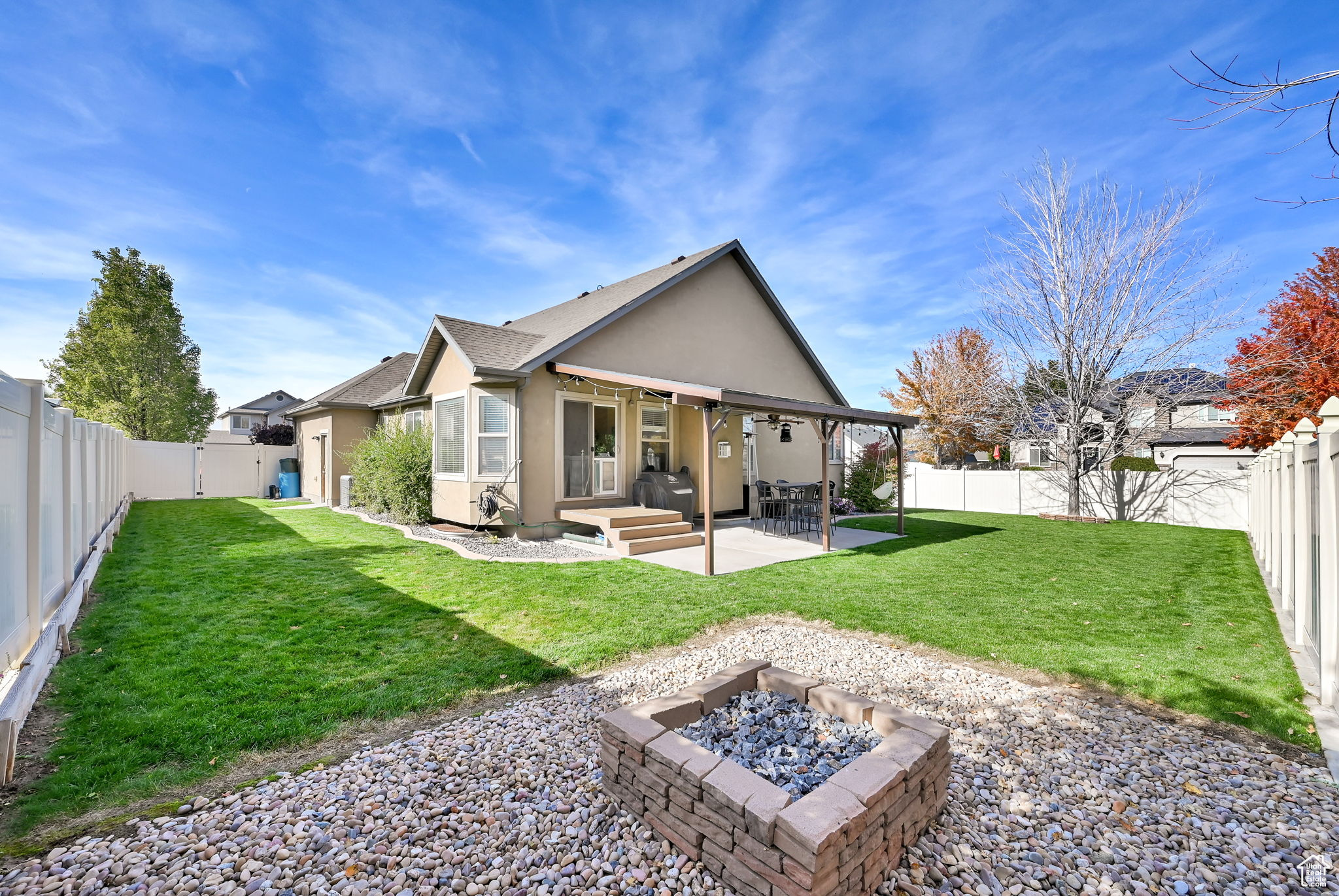 1358 N 2140 W Clinton UT 84015 575,000