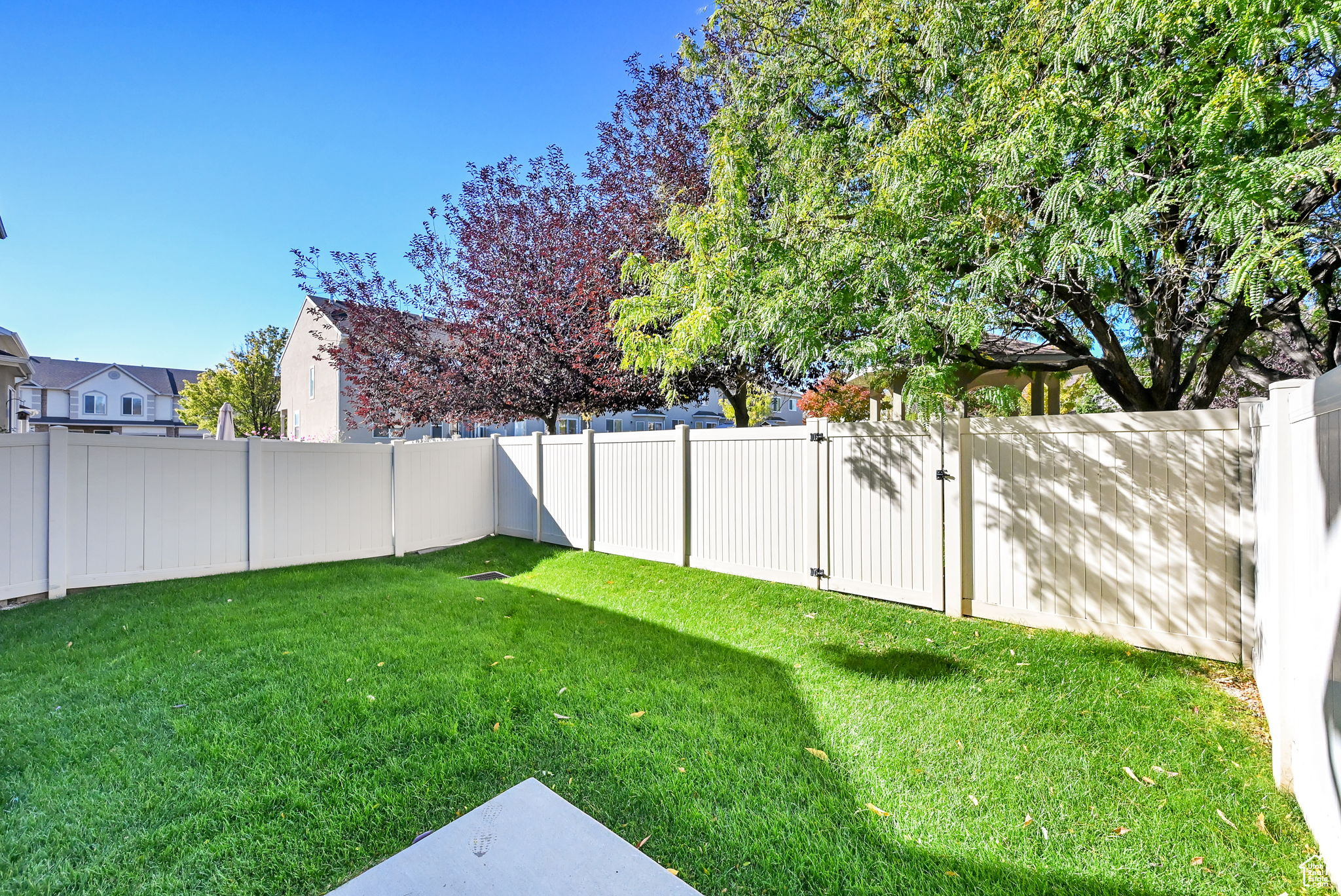 Backyard gate to park