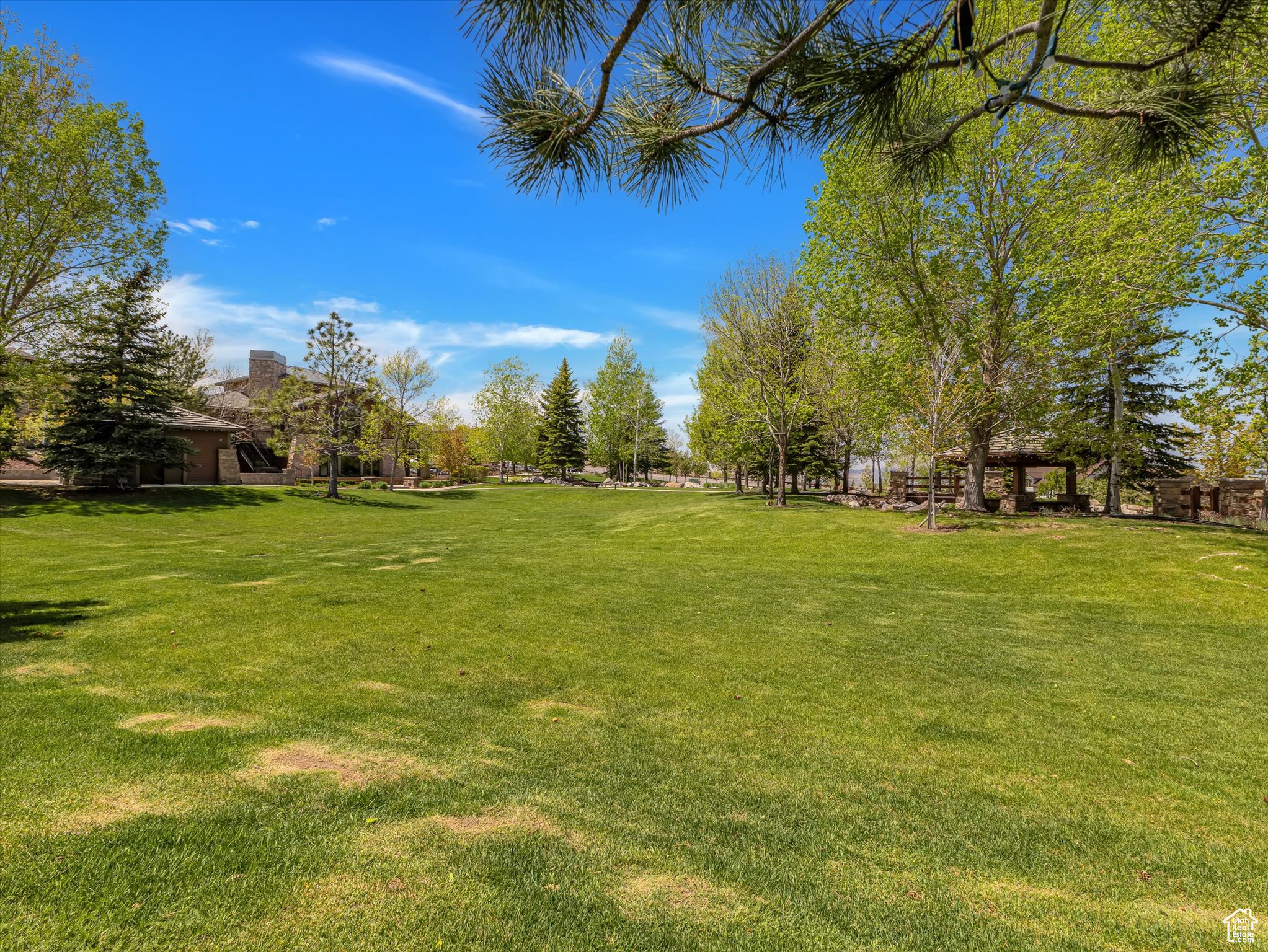 1928 E HEATHER OAKS S, Draper, Utah 84020, 4 Bedrooms Bedrooms, 19 Rooms Rooms,3 BathroomsBathrooms,Residential,For sale,HEATHER OAKS,2031439