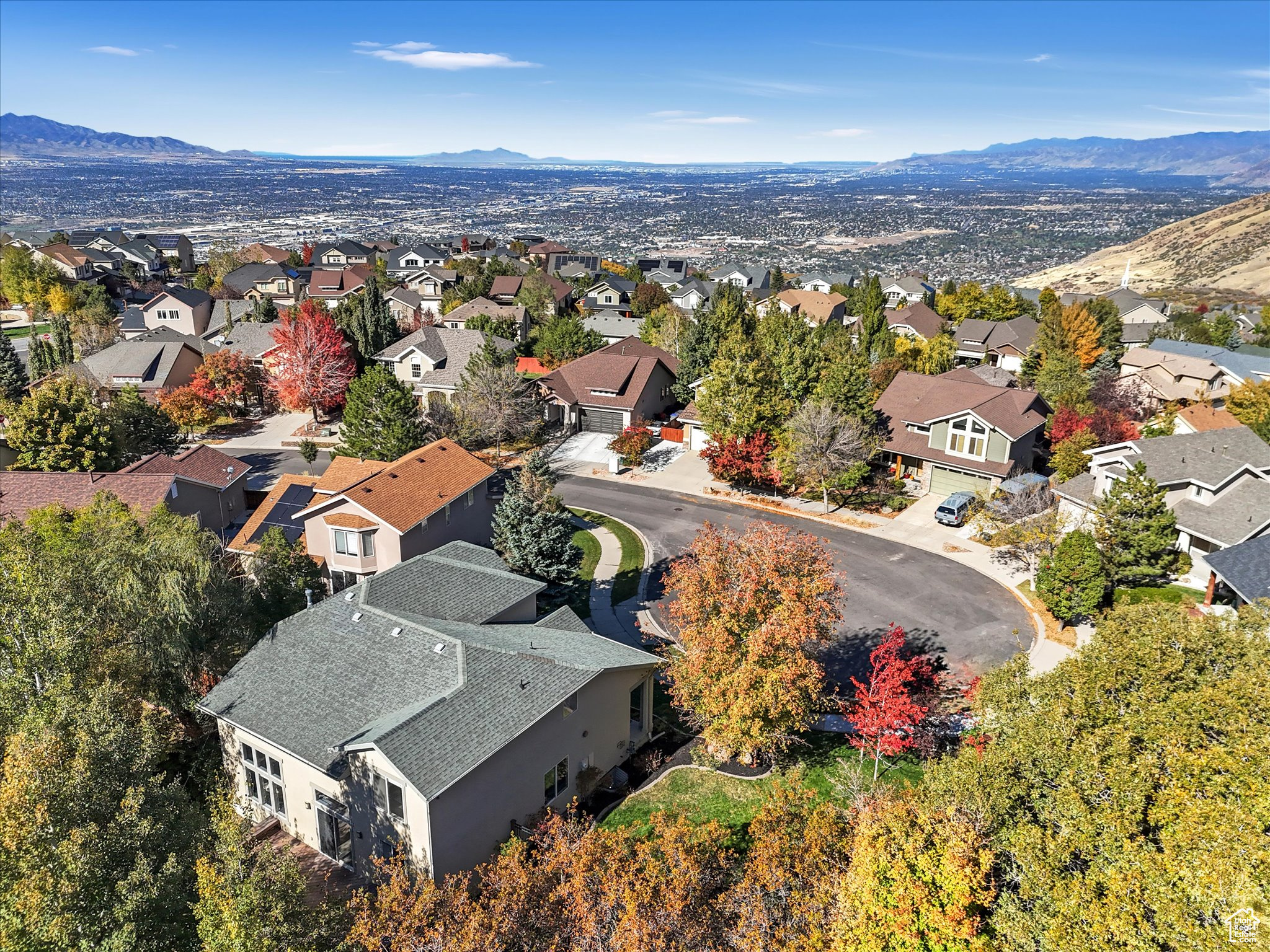 1928 E HEATHER OAKS S, Draper, Utah 84020, 4 Bedrooms Bedrooms, 19 Rooms Rooms,3 BathroomsBathrooms,Residential,For sale,HEATHER OAKS,2031439