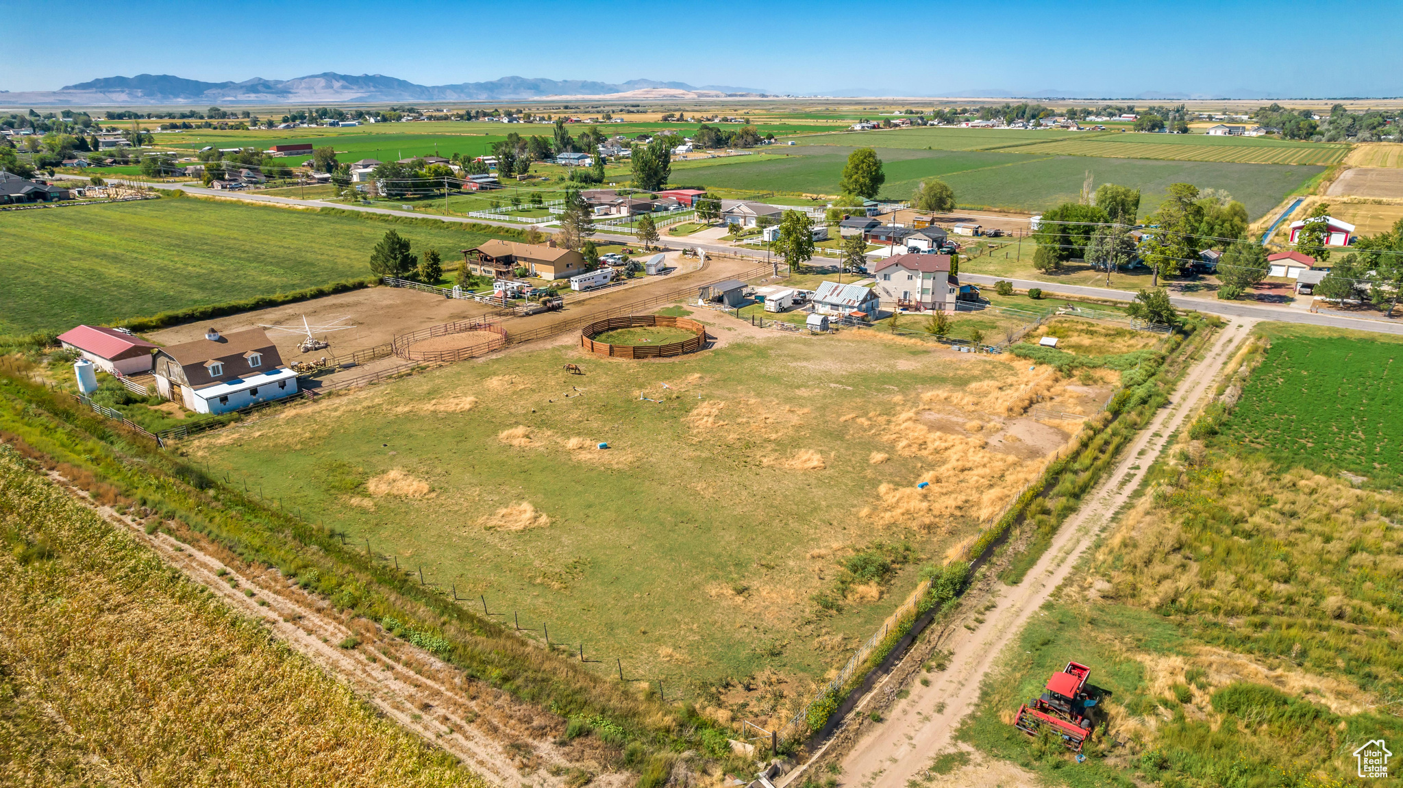 Aerial view featuring a mountain view and a rural view