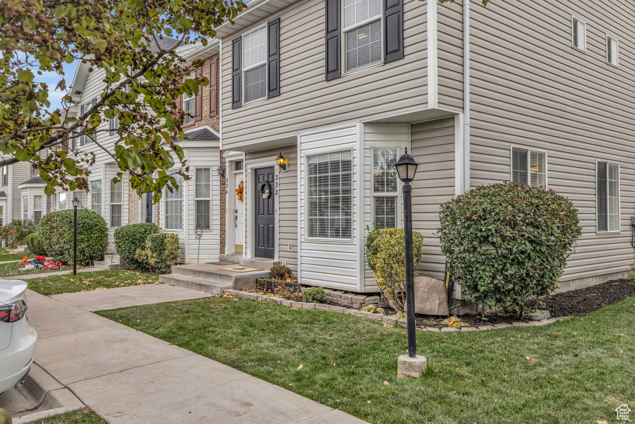 View of end-unit townhome