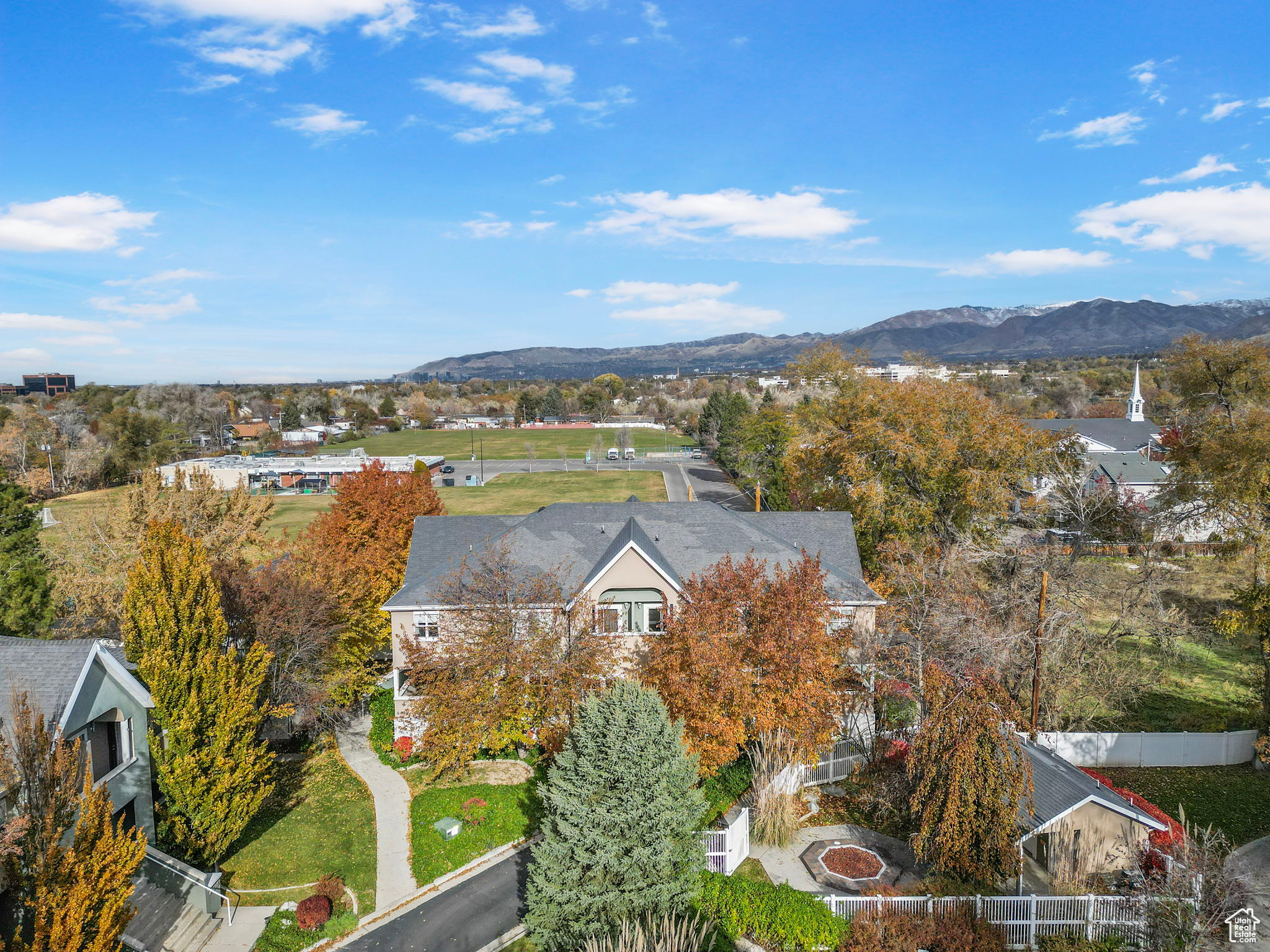 Aerial view featuring a mountain view