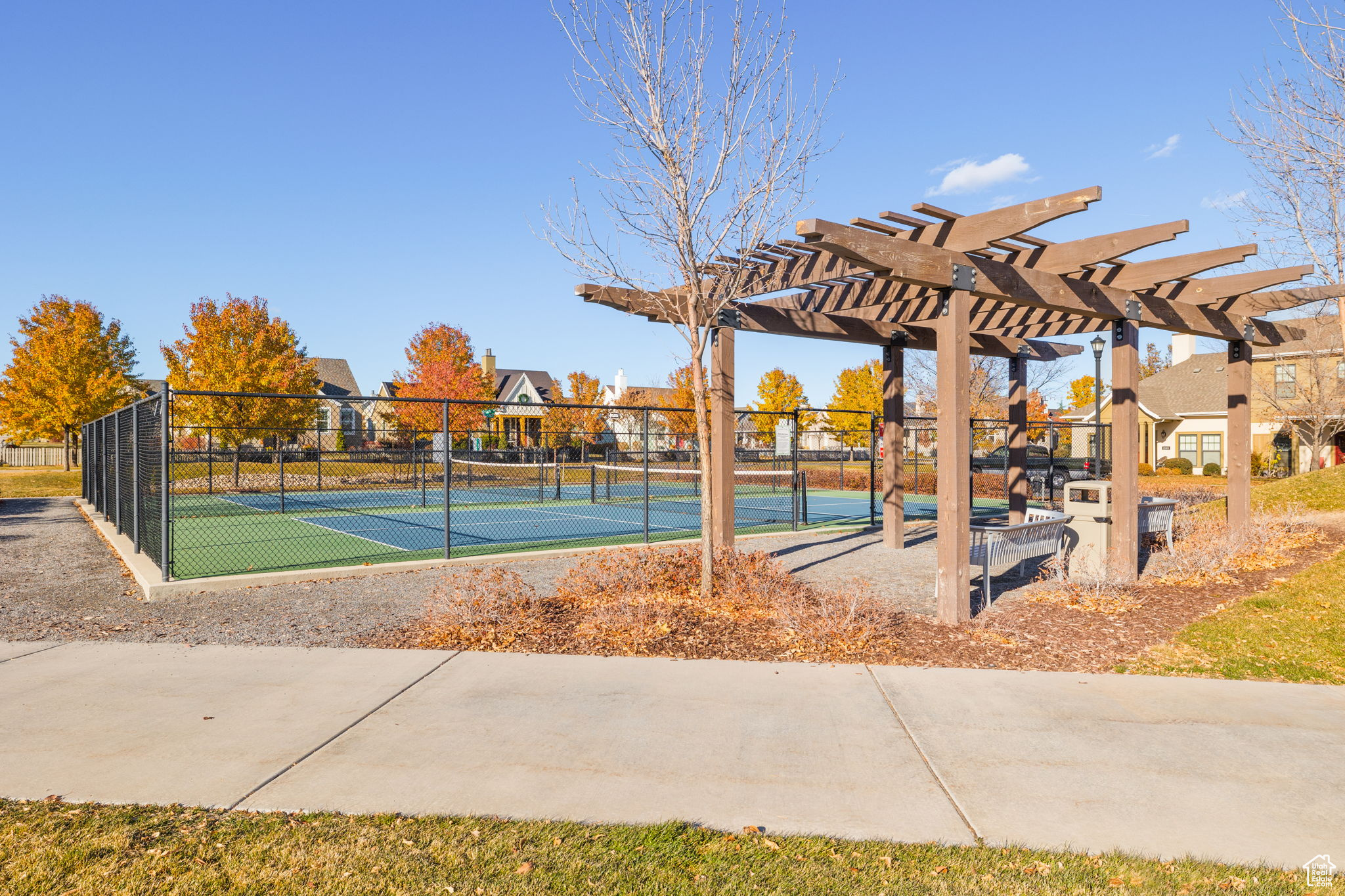 Garden Park pickleball court