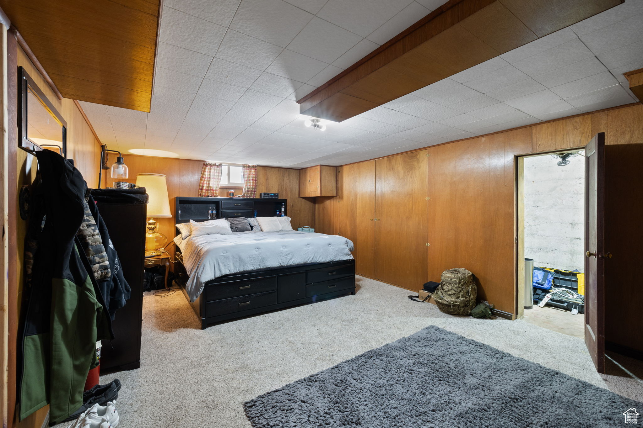 Large basement family room