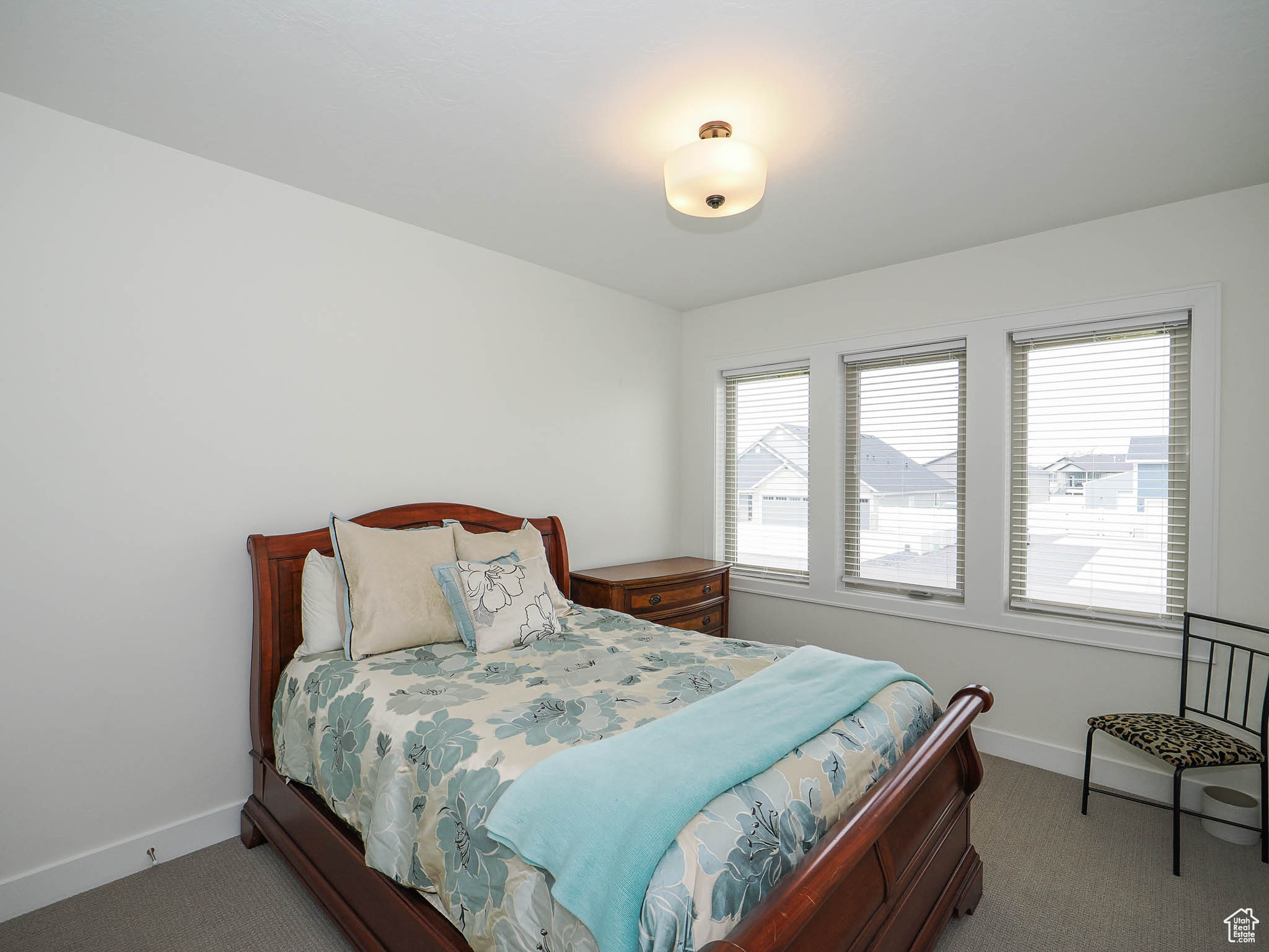 bedroom 3 upper level