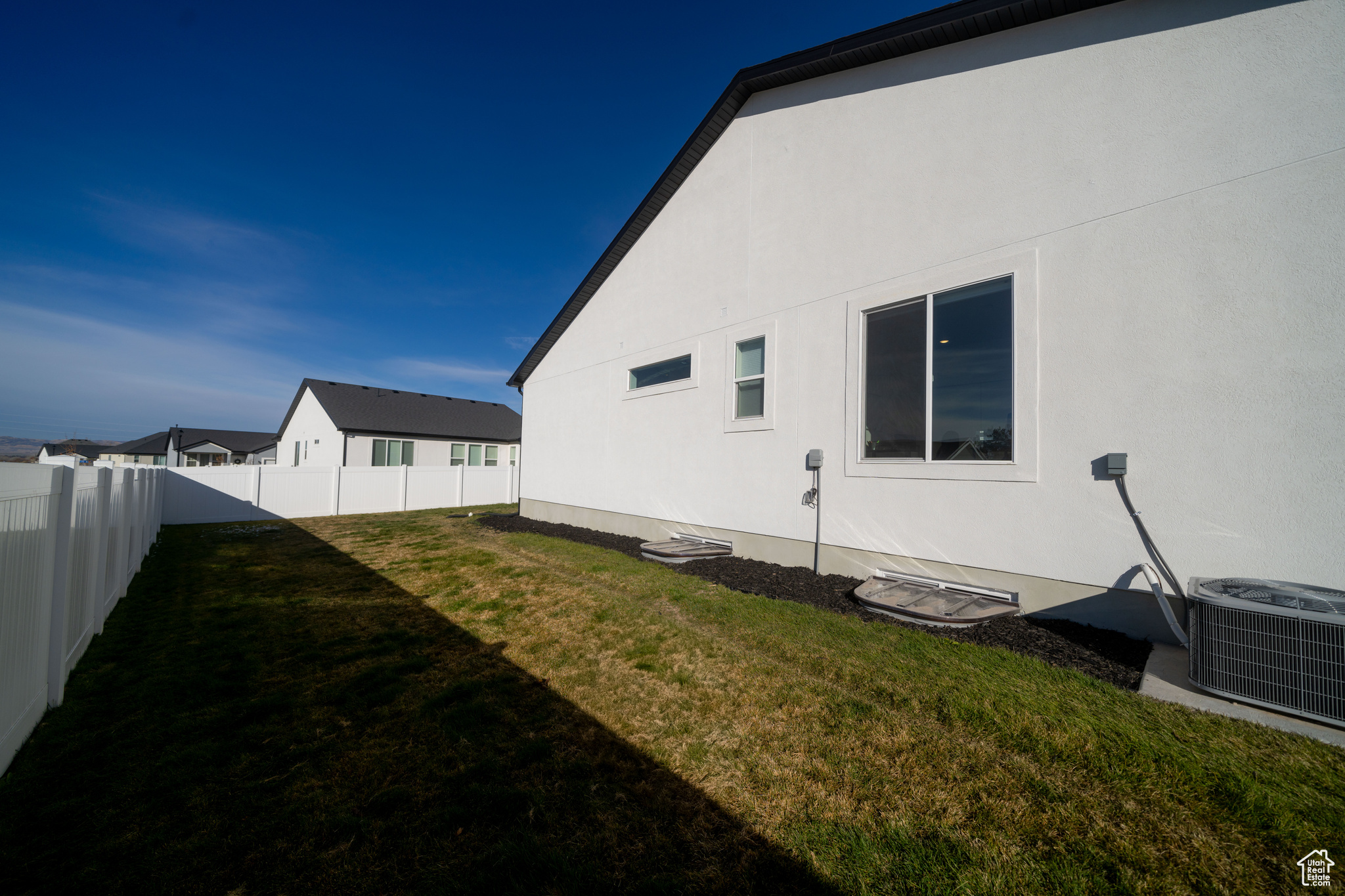 View of yard featuring central AC unit