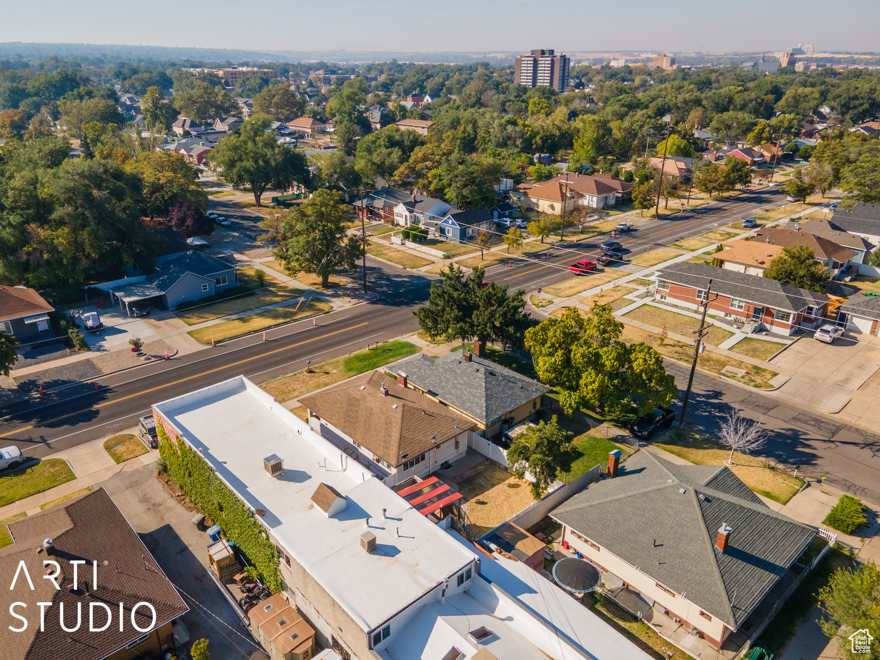 Birds eye view of property