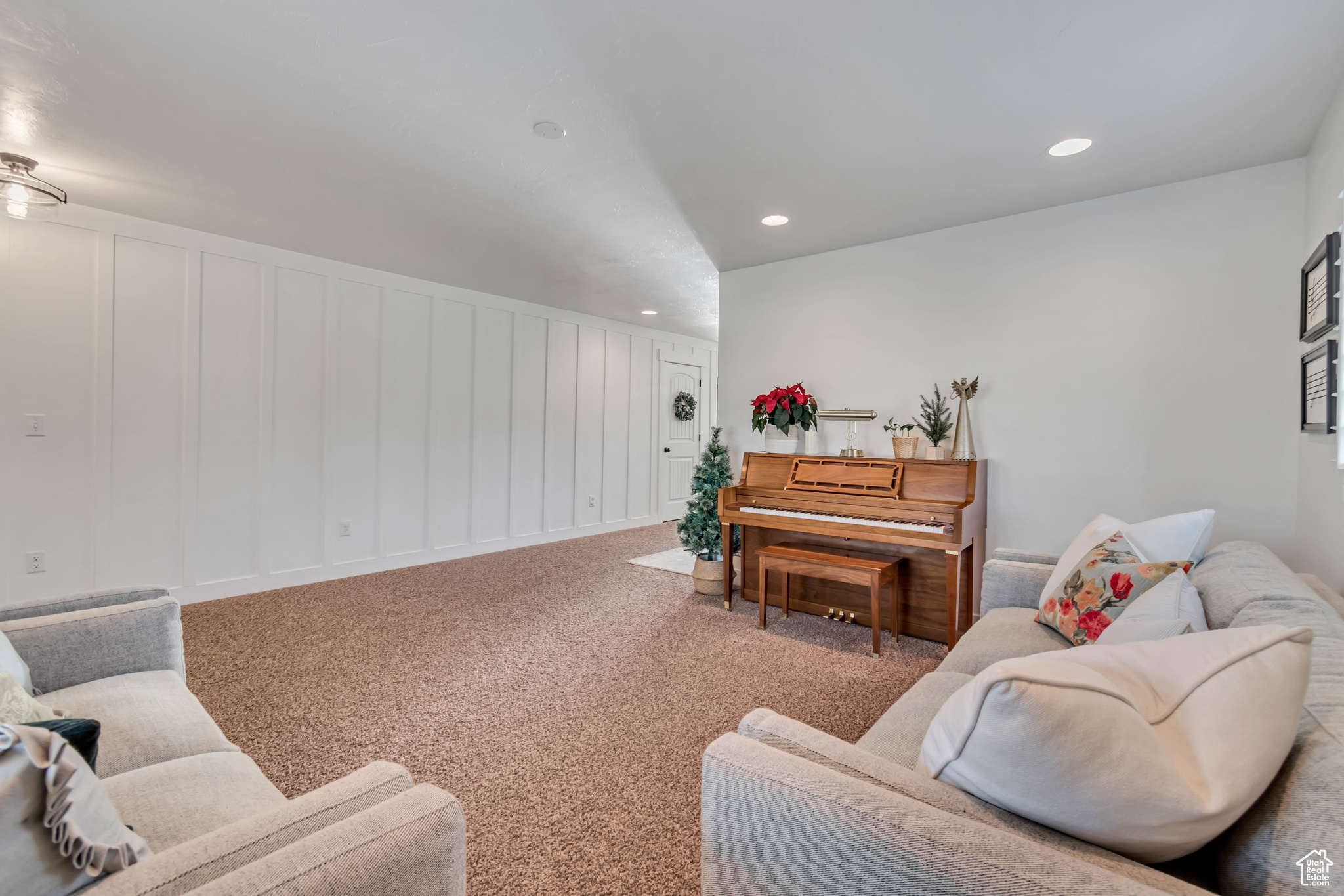 View of carpeted living room