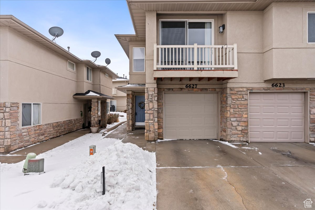 6627 W Blue Iris Dr