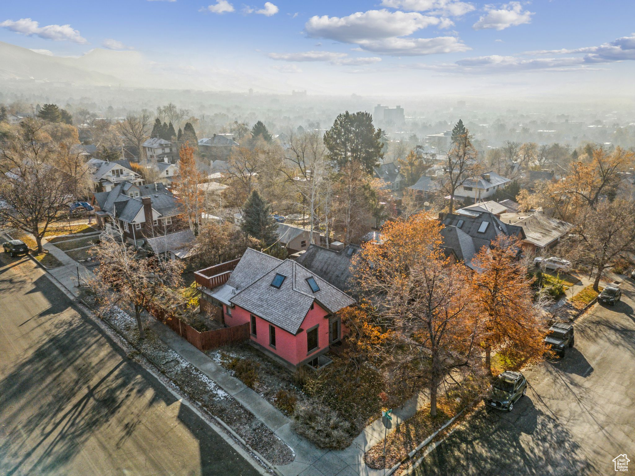 Birds eye view of property