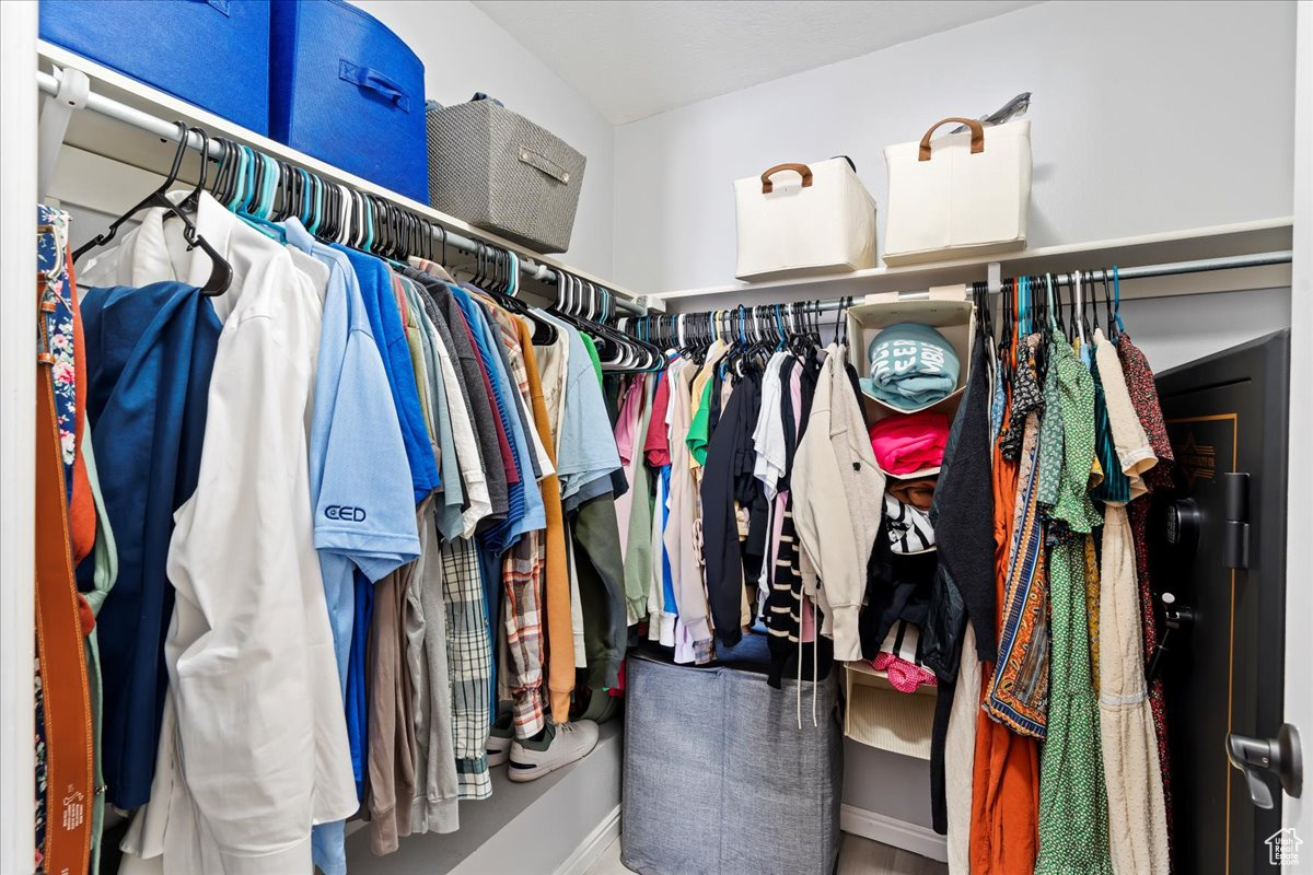 View of walk in closet