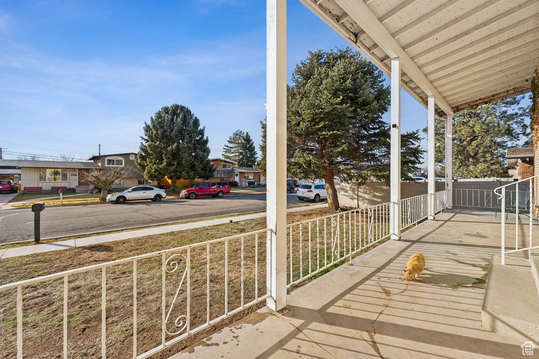 Balcony with a porch