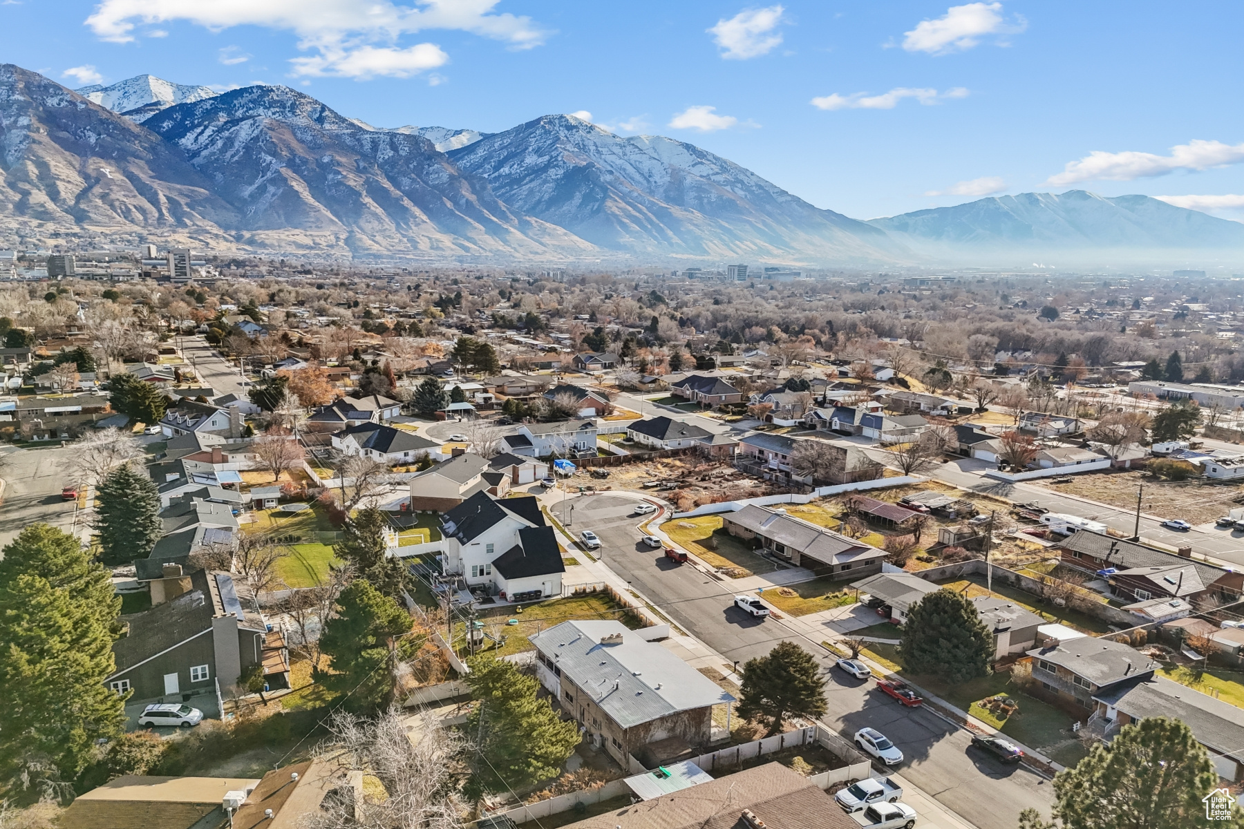 Aerial view featuring a mountain view